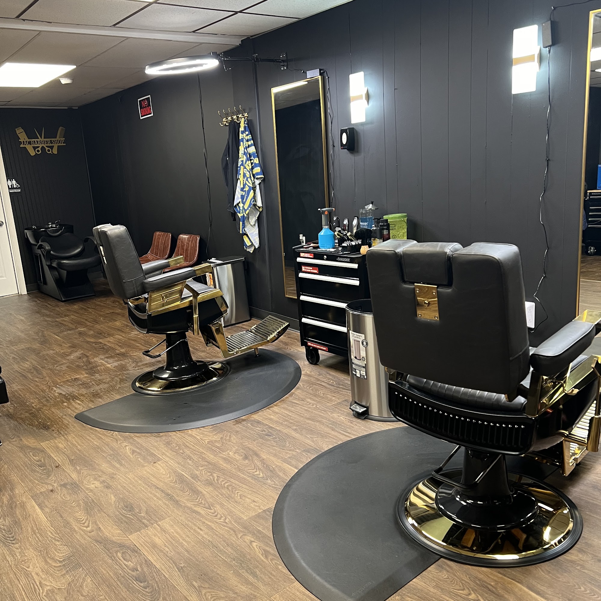JAC Barber Shop 317 S Main Ave, Scranton Pennsylvania 18504
