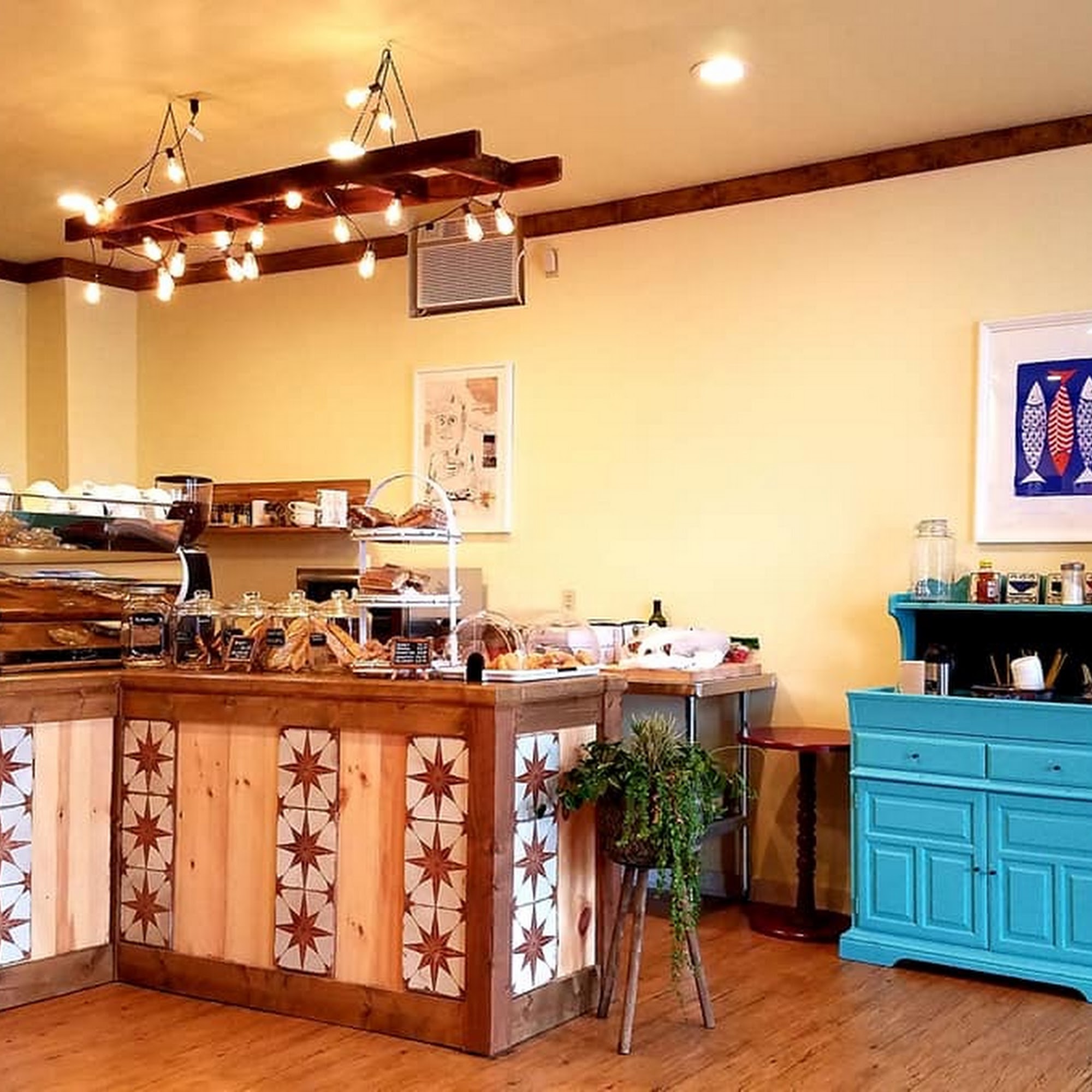 Parisi Cafe Swissvale