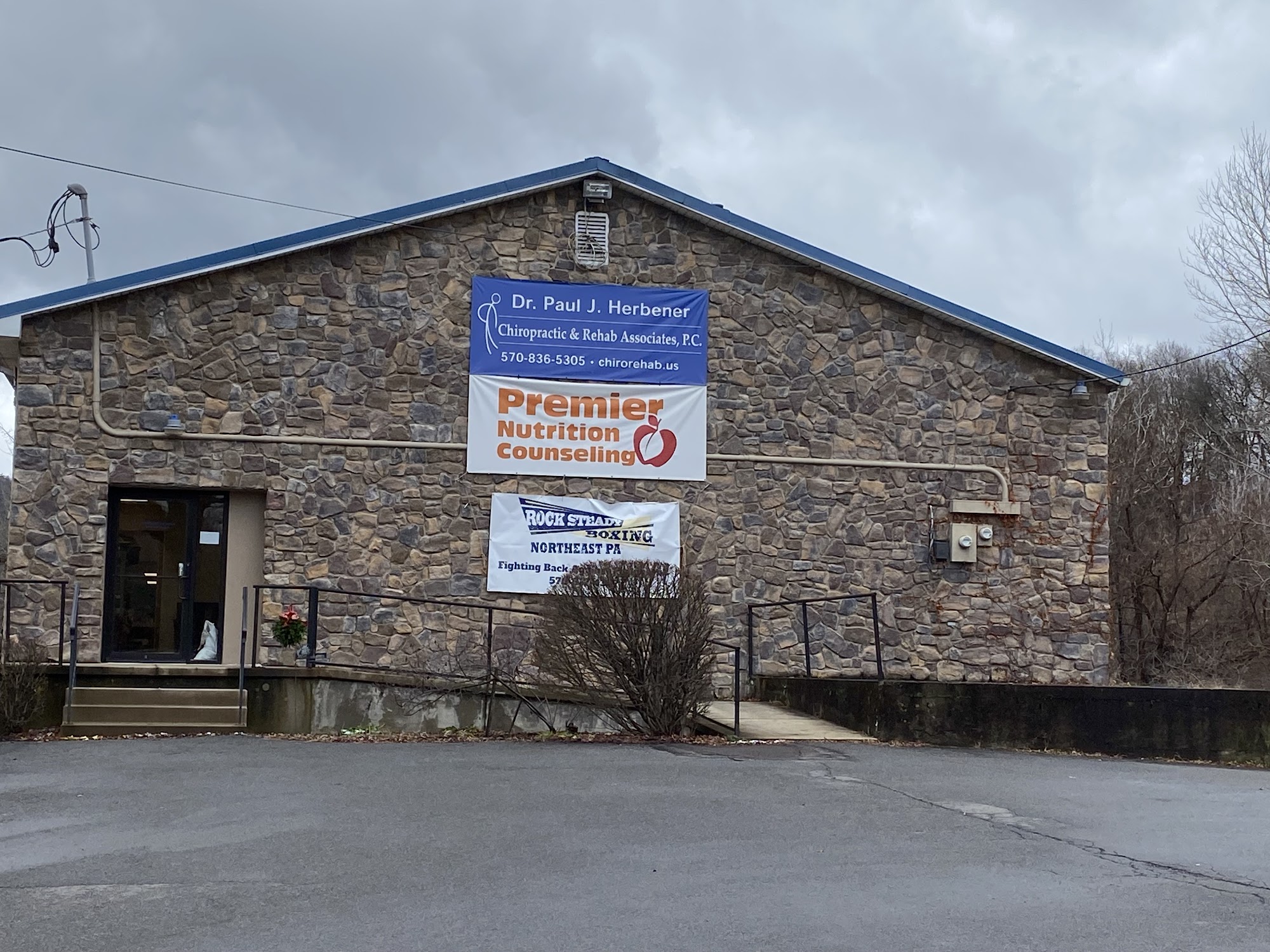 Chiropractic & Rehab Associates PC 112 River St, Tunkhannock Pennsylvania 18657