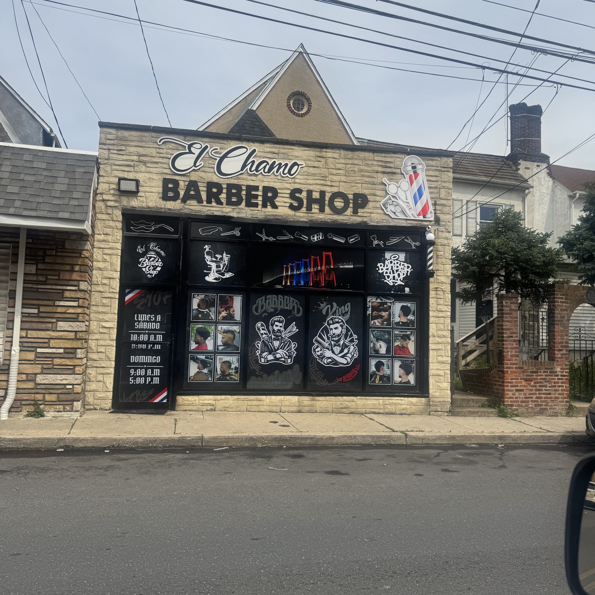 El Chamo Barbershop LLC 247 Long Ln, Upper Darby Pennsylvania 19082