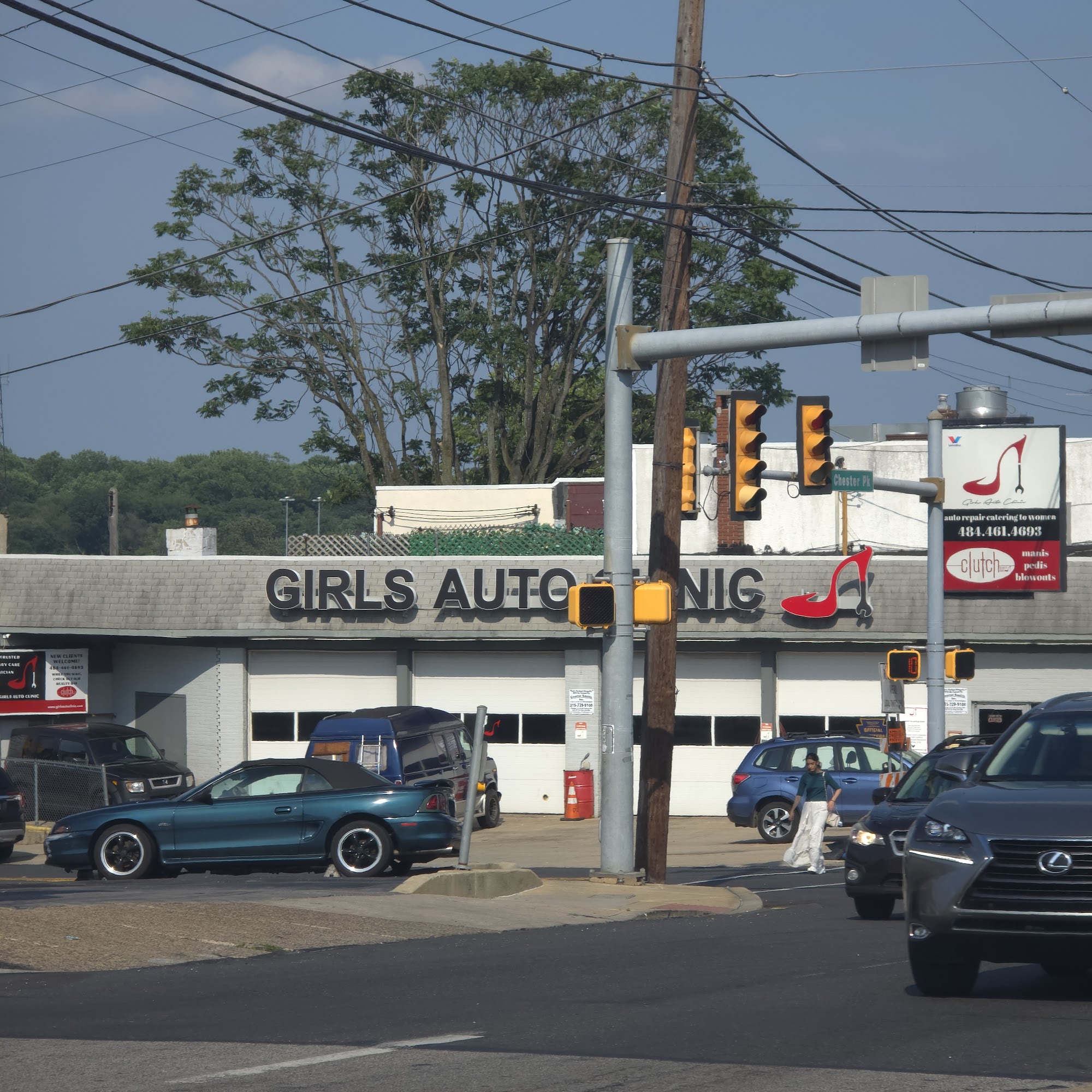 Clutch Beauty Bar 7425 West Chester Pike, Upper Darby Pennsylvania 19082