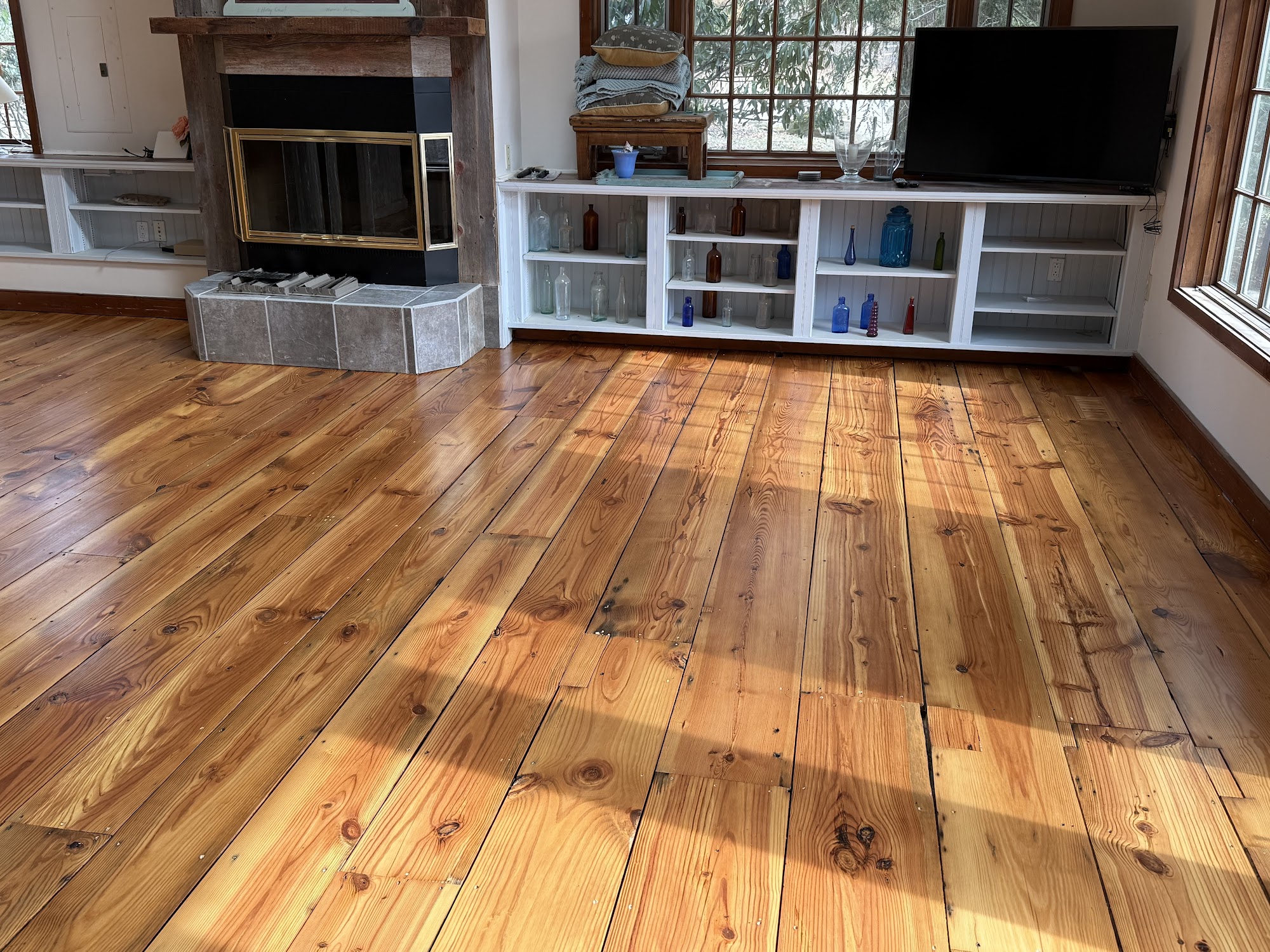 Mansueto Hardwood Flooring Ltd