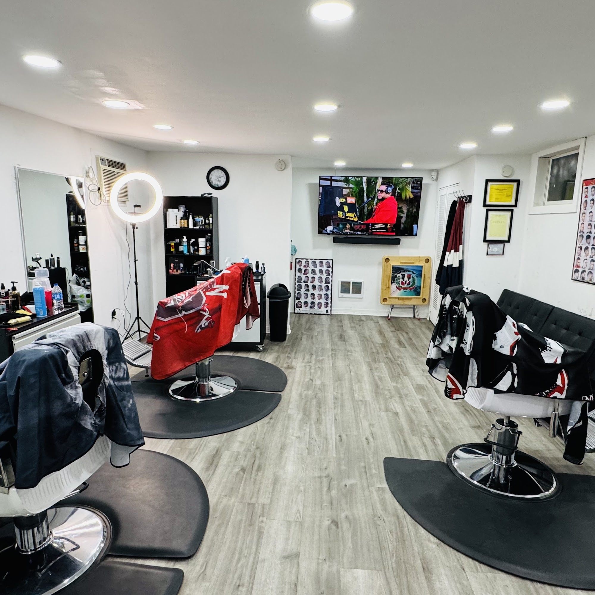 Alexis Barbershop 442 N Main St, Wilkes-Barre Pennsylvania 18705