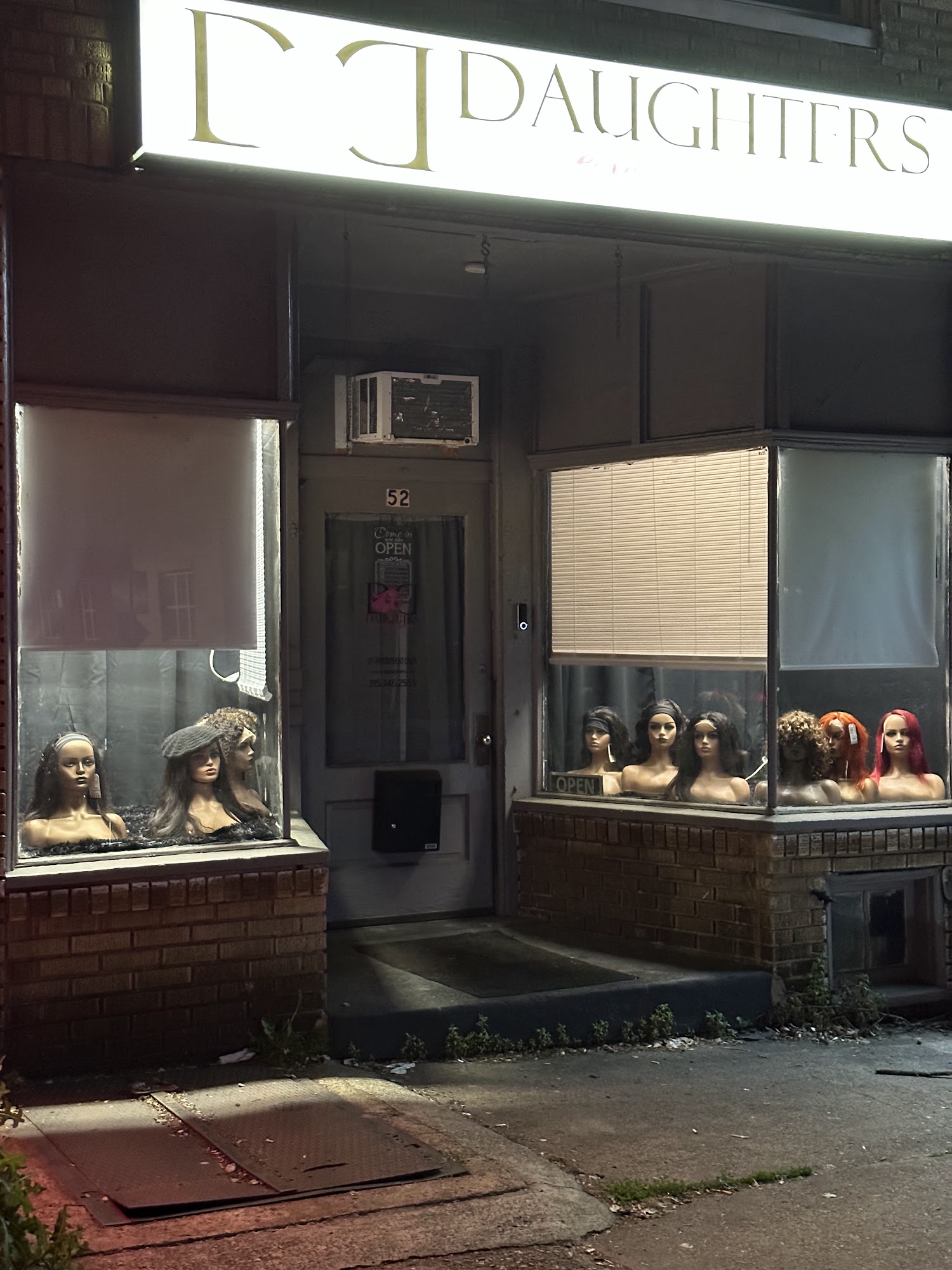 D.D. Daughters Lace Wig Beautique 52 N York Rd, Willow Grove Pennsylvania 19090