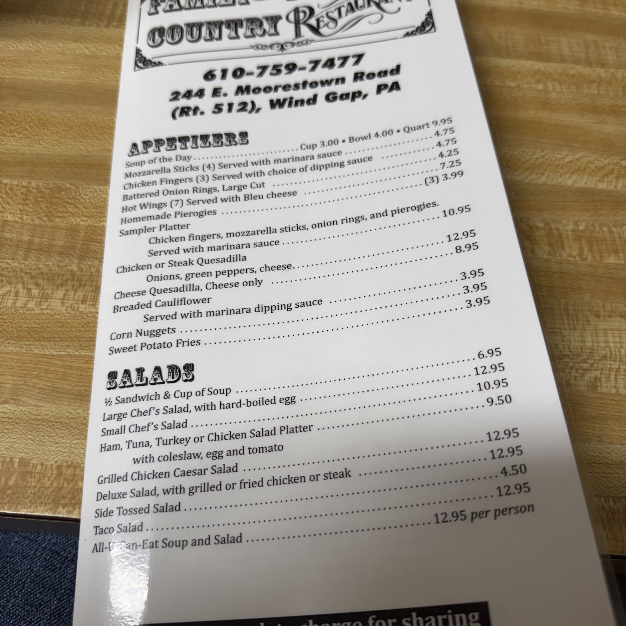 Family & Friends Country Restaurant Wind Gap