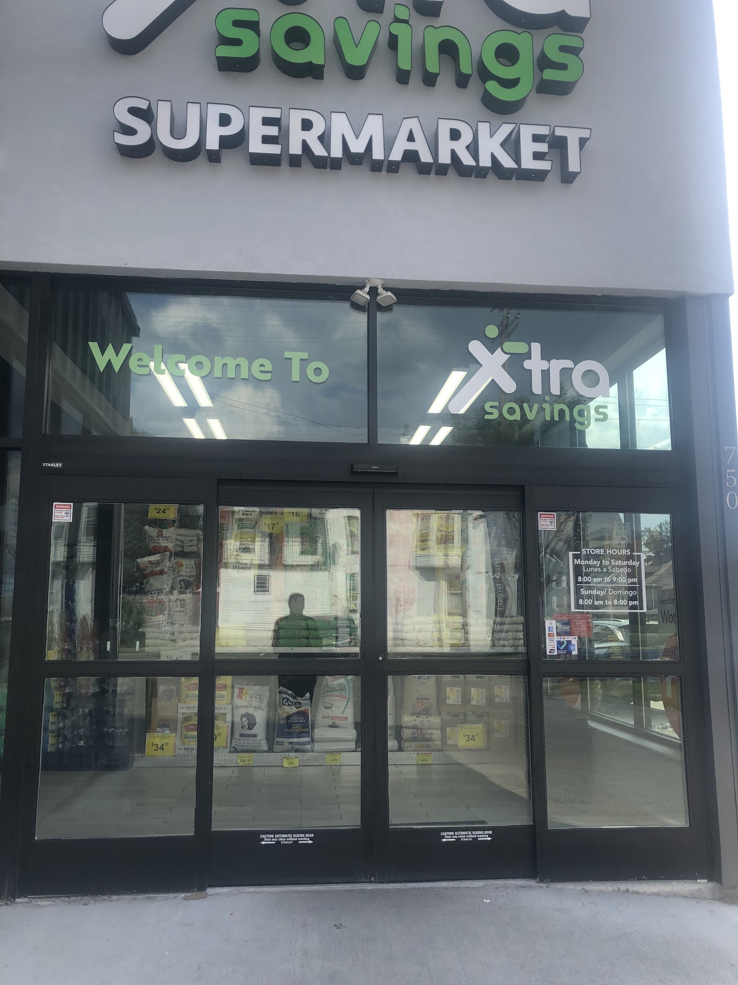 Xtra Savings Supermarket York