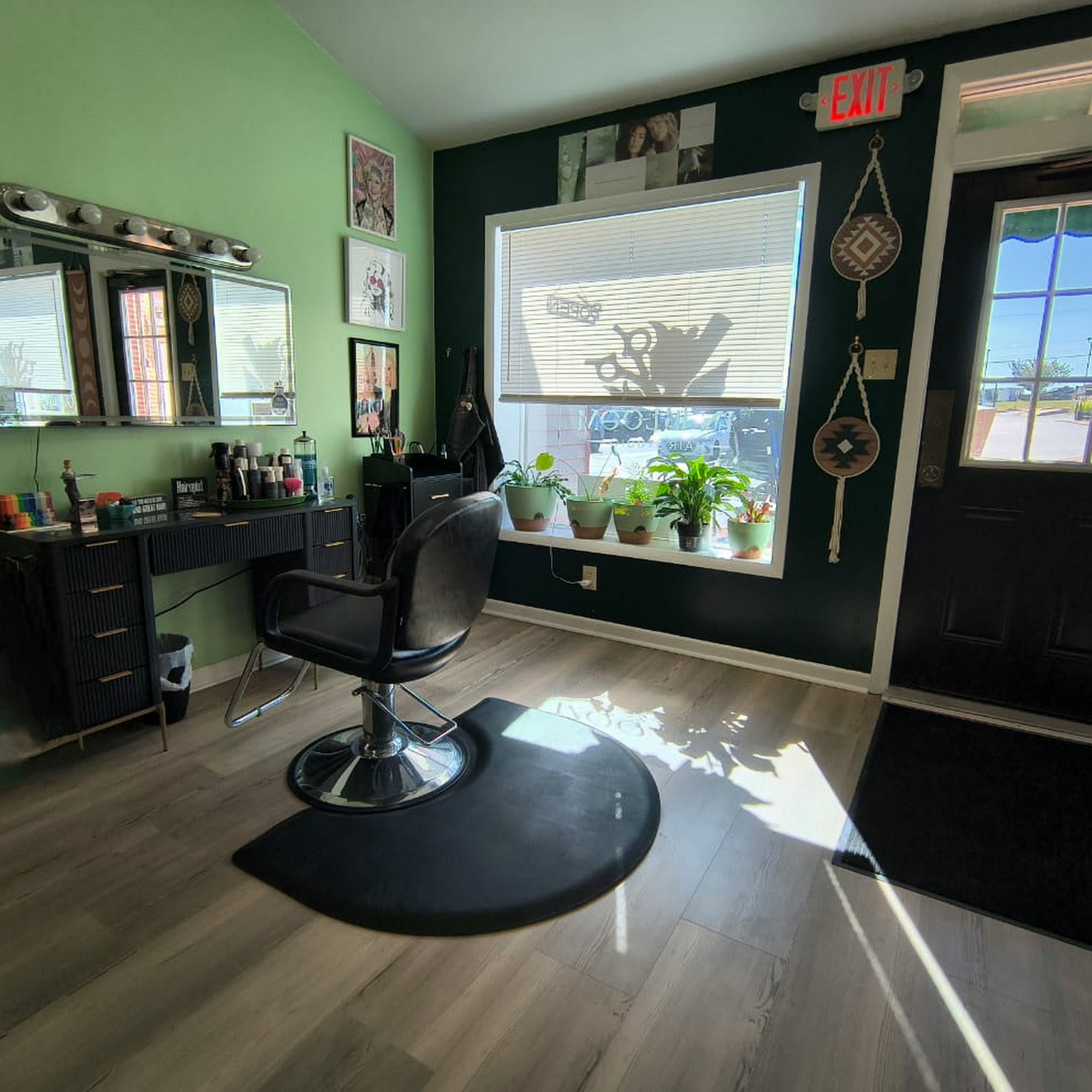 In Bloom Hair Studio 2547 S Queen St, York Pennsylvania 17402