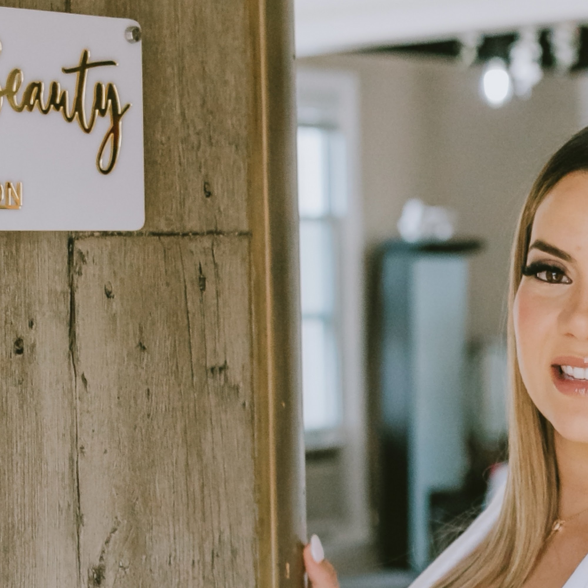 Above Beauty Salon 1337 Mt Rose Ave, York Pennsylvania 17403