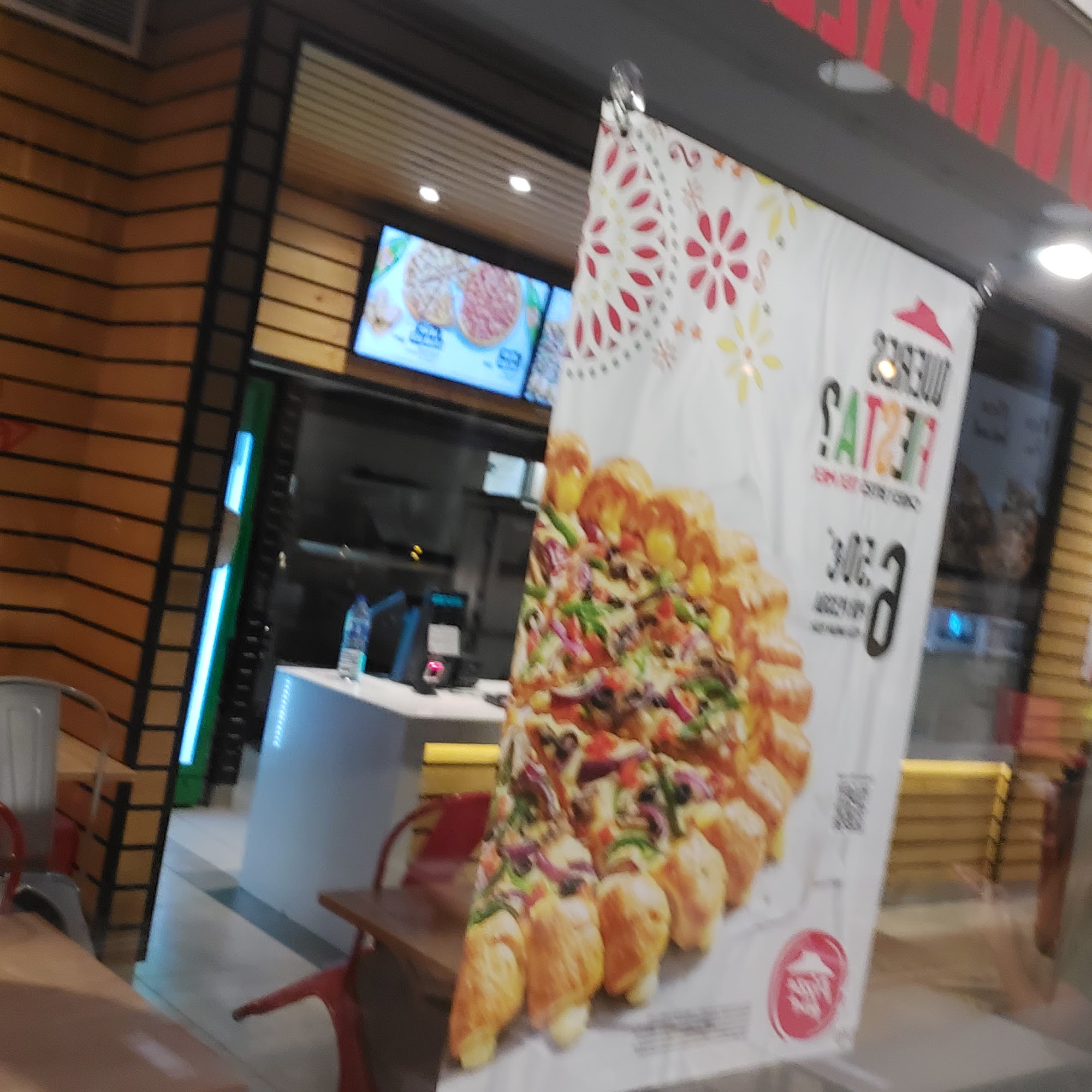 Pizza Hut