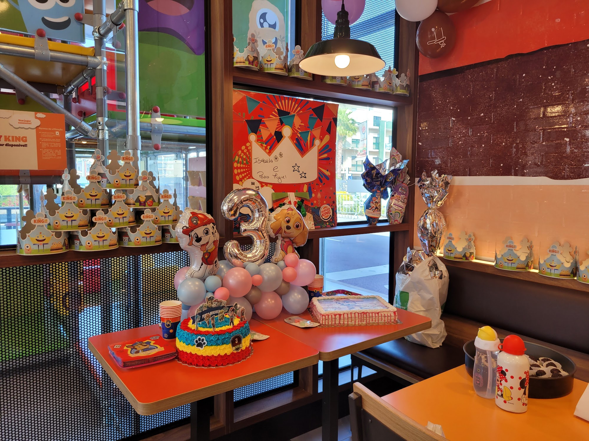 Burger King (Burger King Paredes)