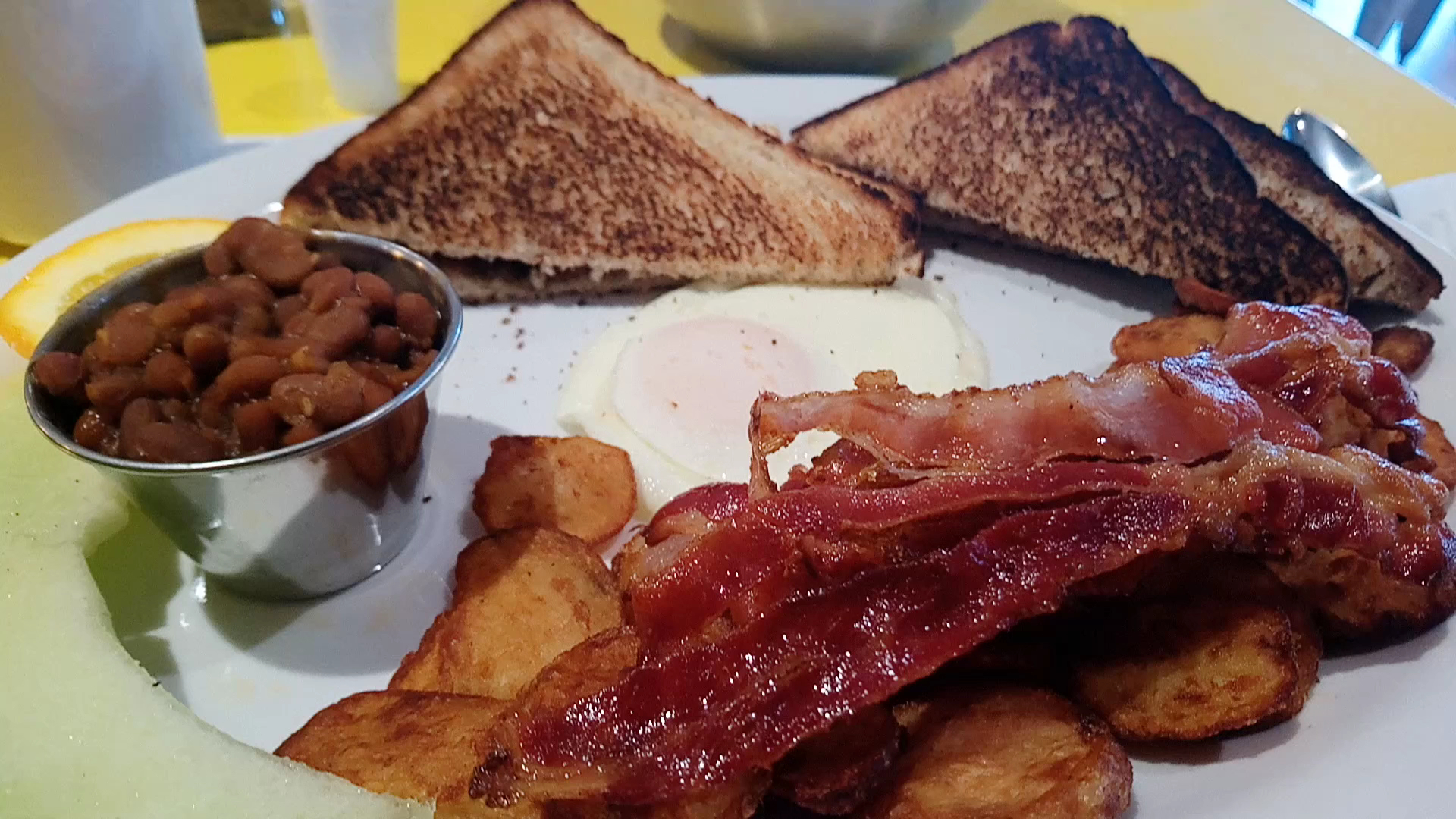 Restaurant La Belle Province Menu