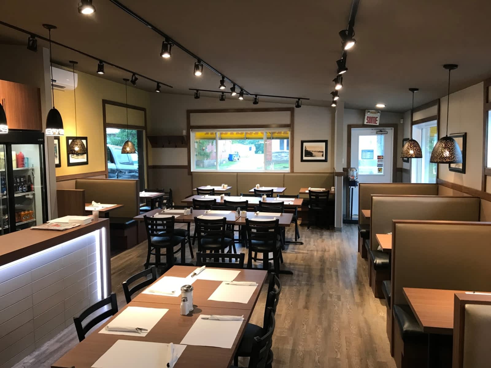 Photo credit: yellowpages.ca