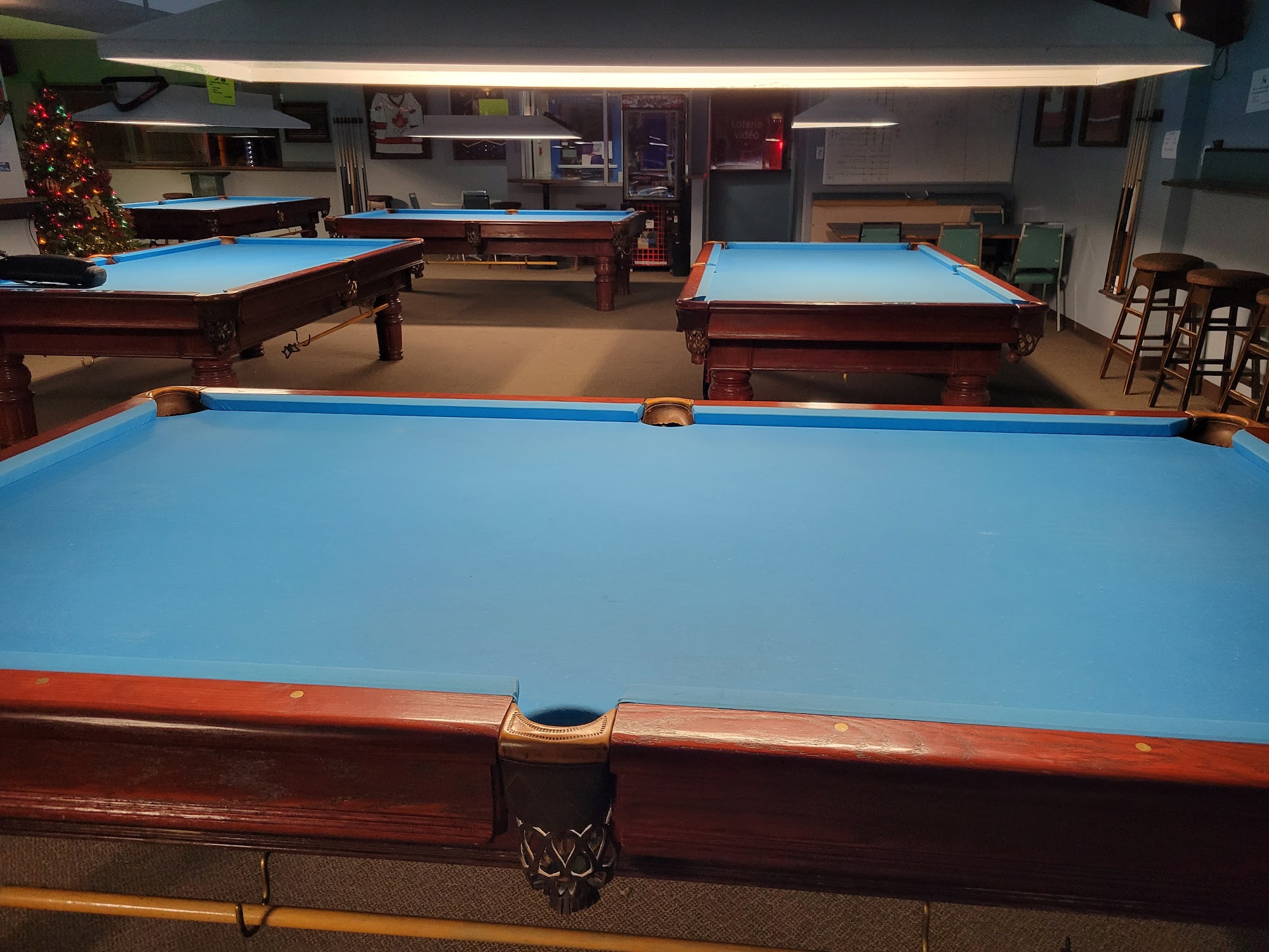 Bar Billard Super 8 Gatineau