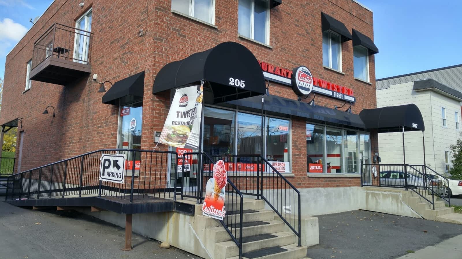 Photo credit: yellowpages.ca