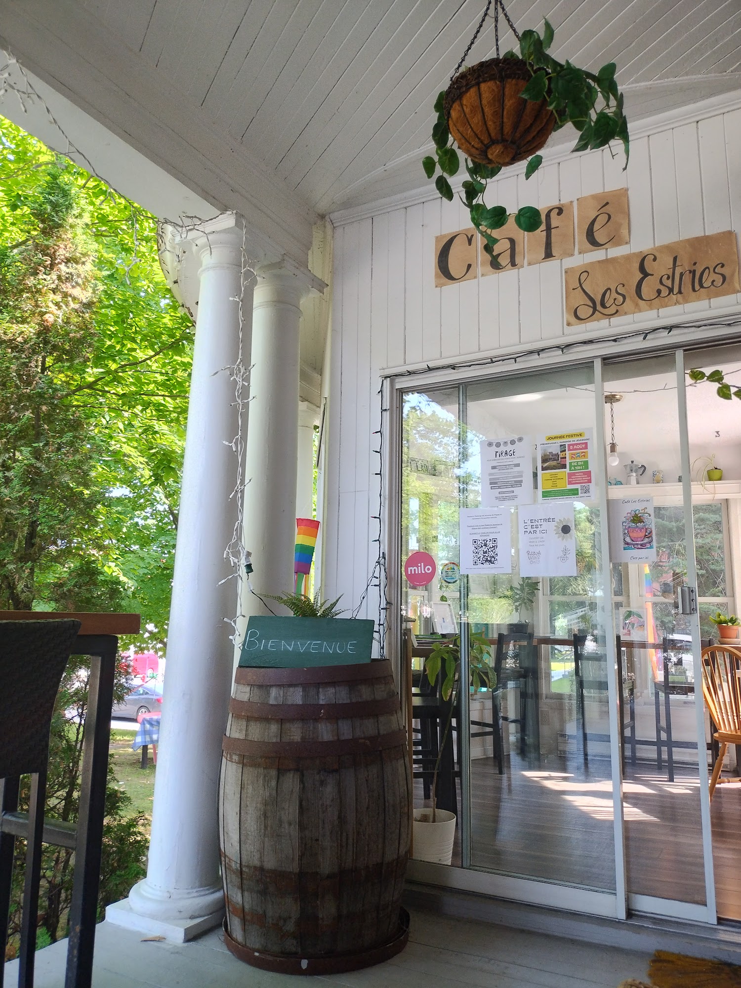 Café Les Estries Menu