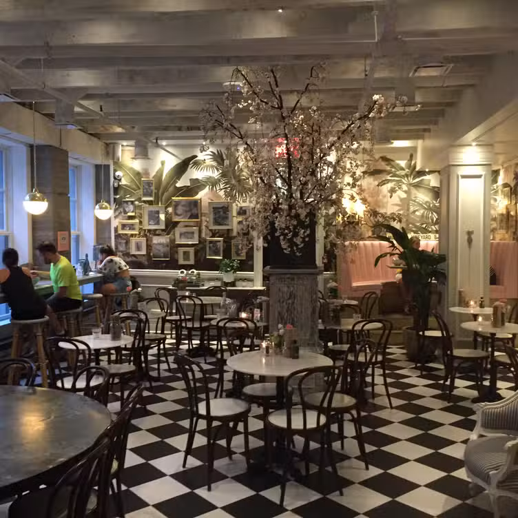 Photo credit: opentable