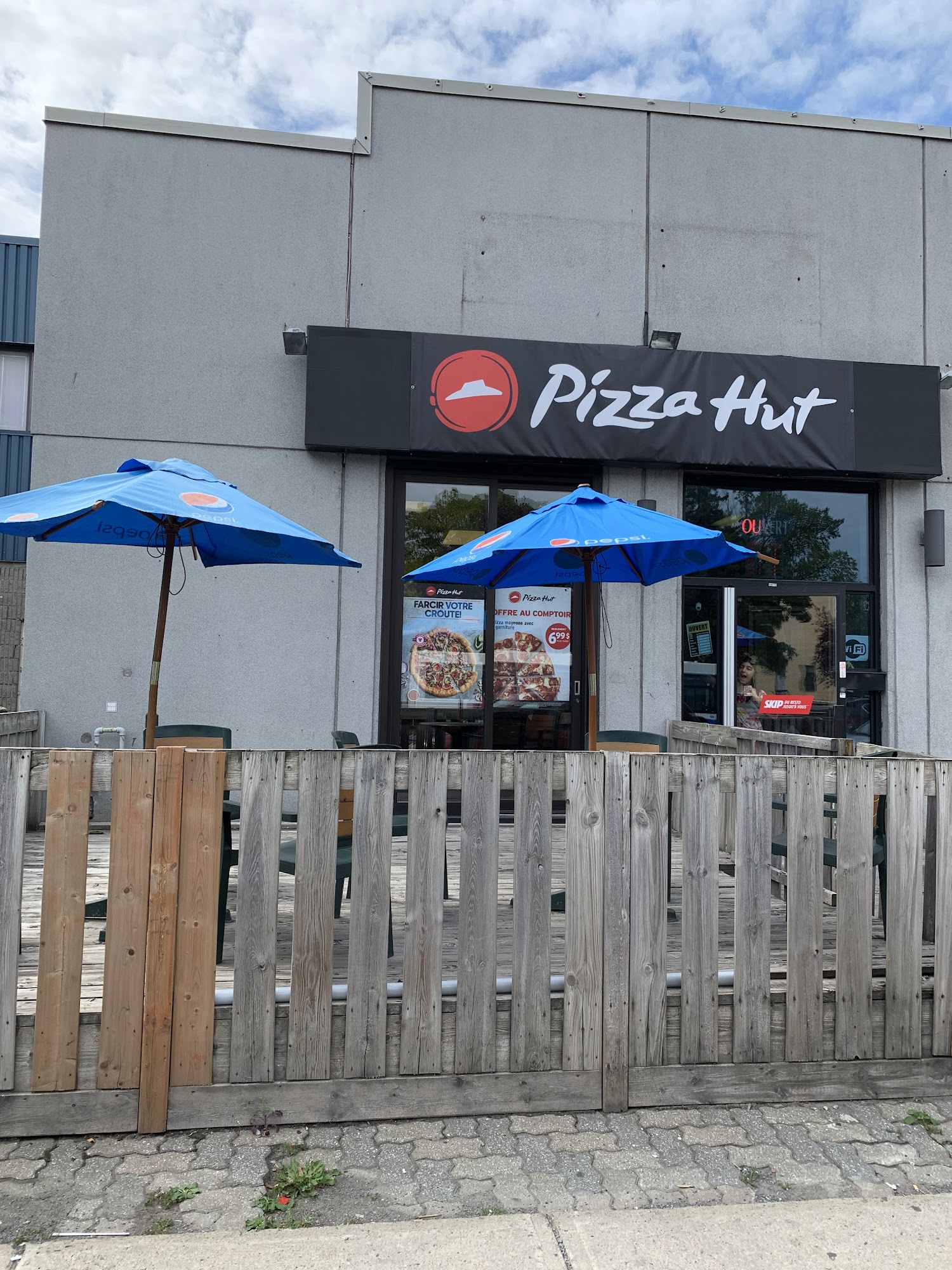 Pizza Hut