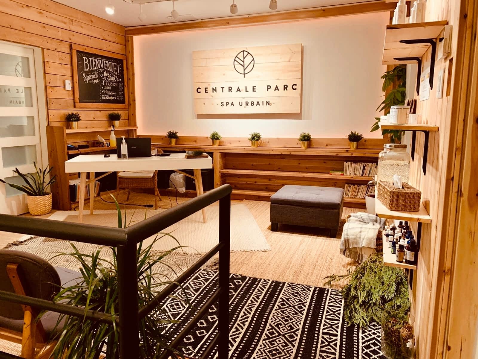 Photo credit: yellowpages.ca