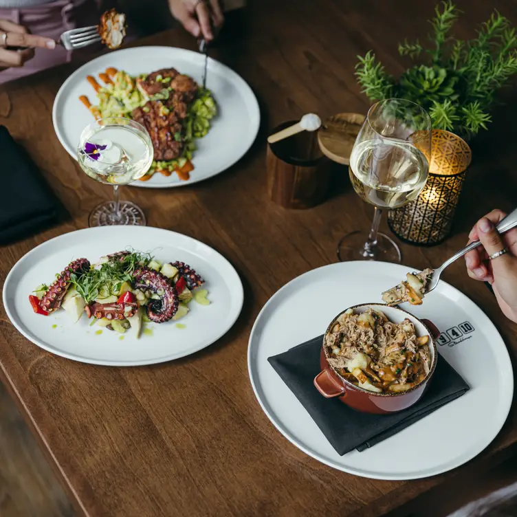 Photo credit: opentable