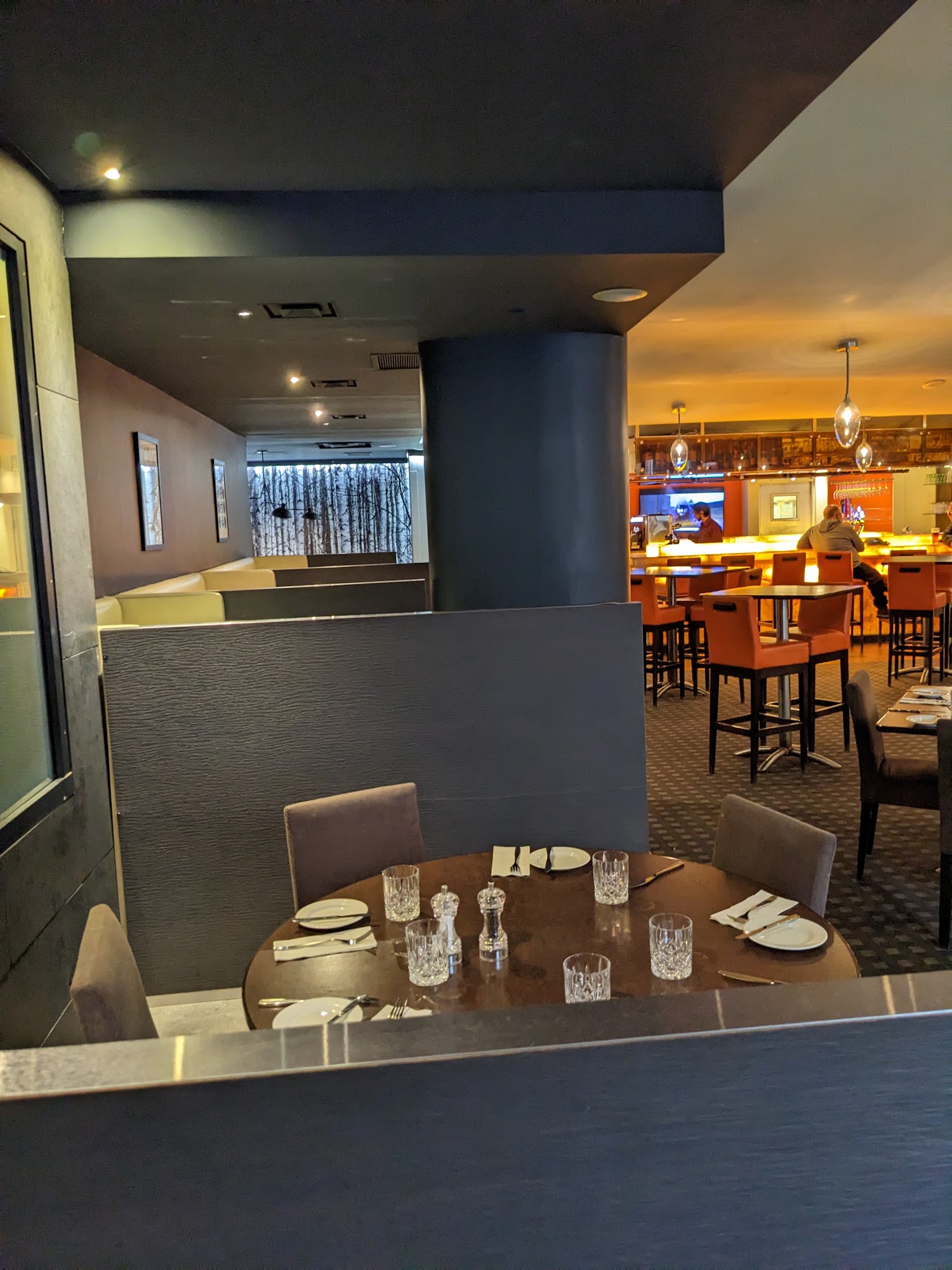 L 'O RESTAURANT ET LOUNGE Menu