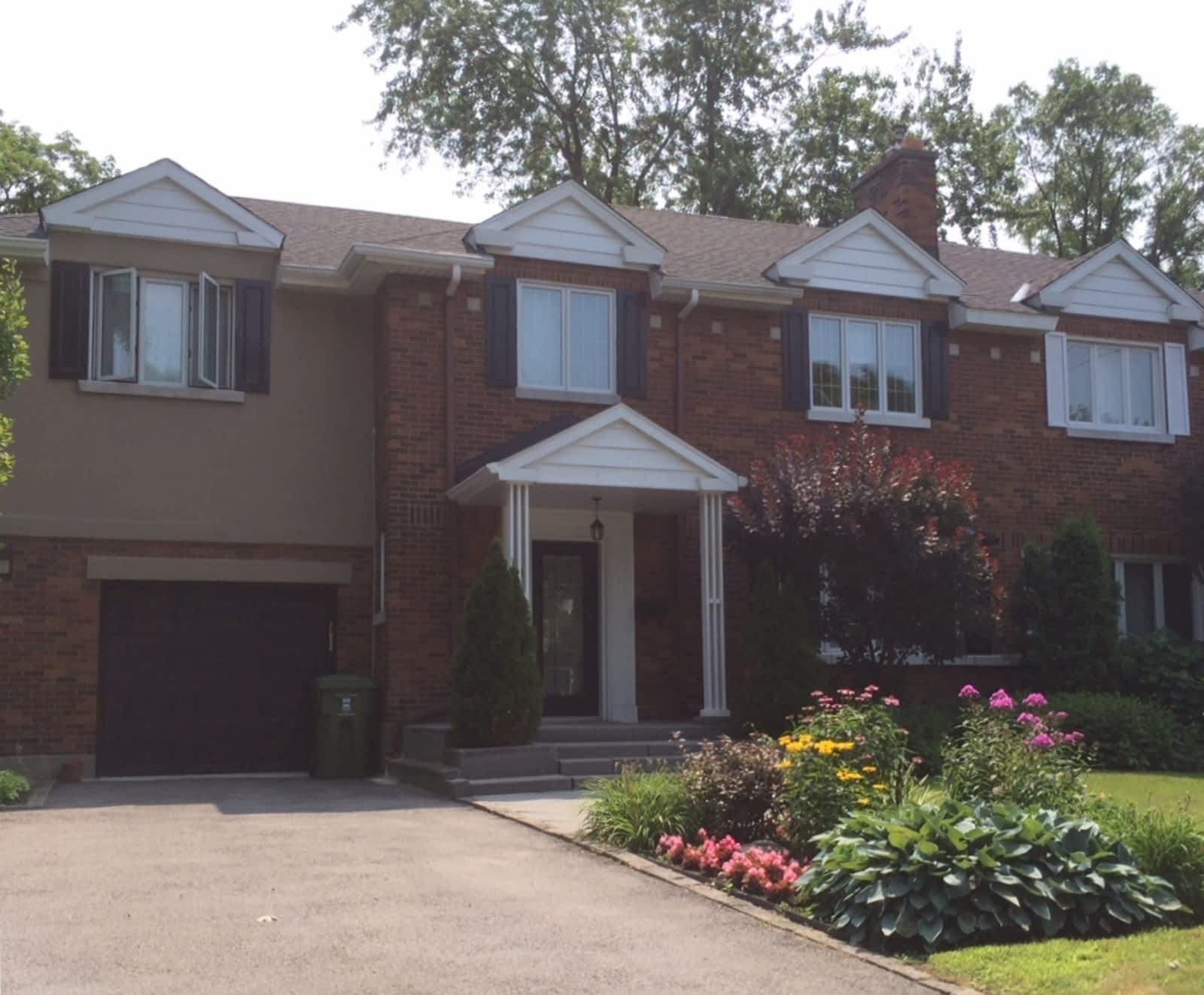 Photo credit: yellowpages.ca