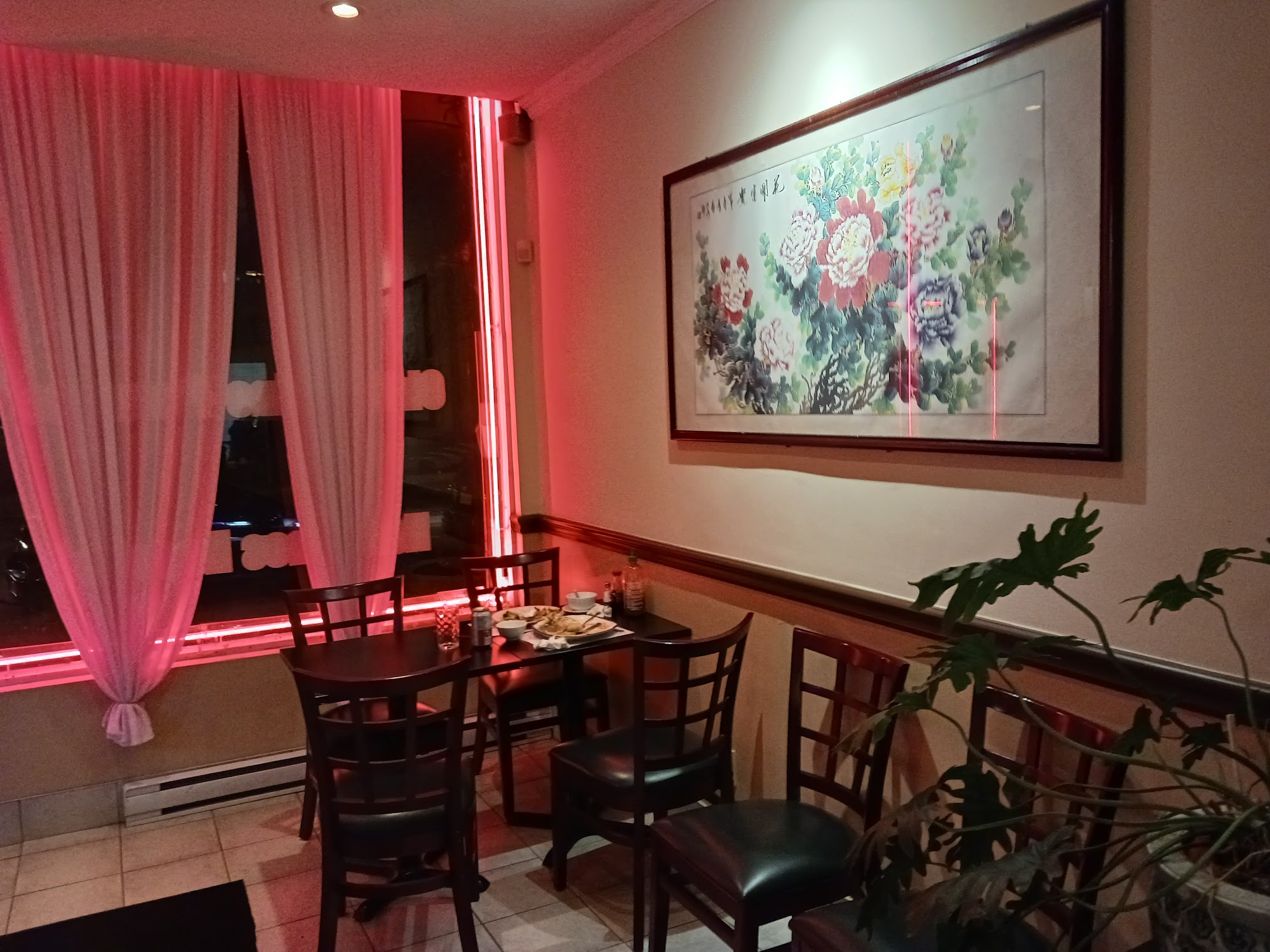 Restaurant Dragon Magnifique 5444 Rue Jean-Talon E, Saint-Léonard, QC H1S 1L6