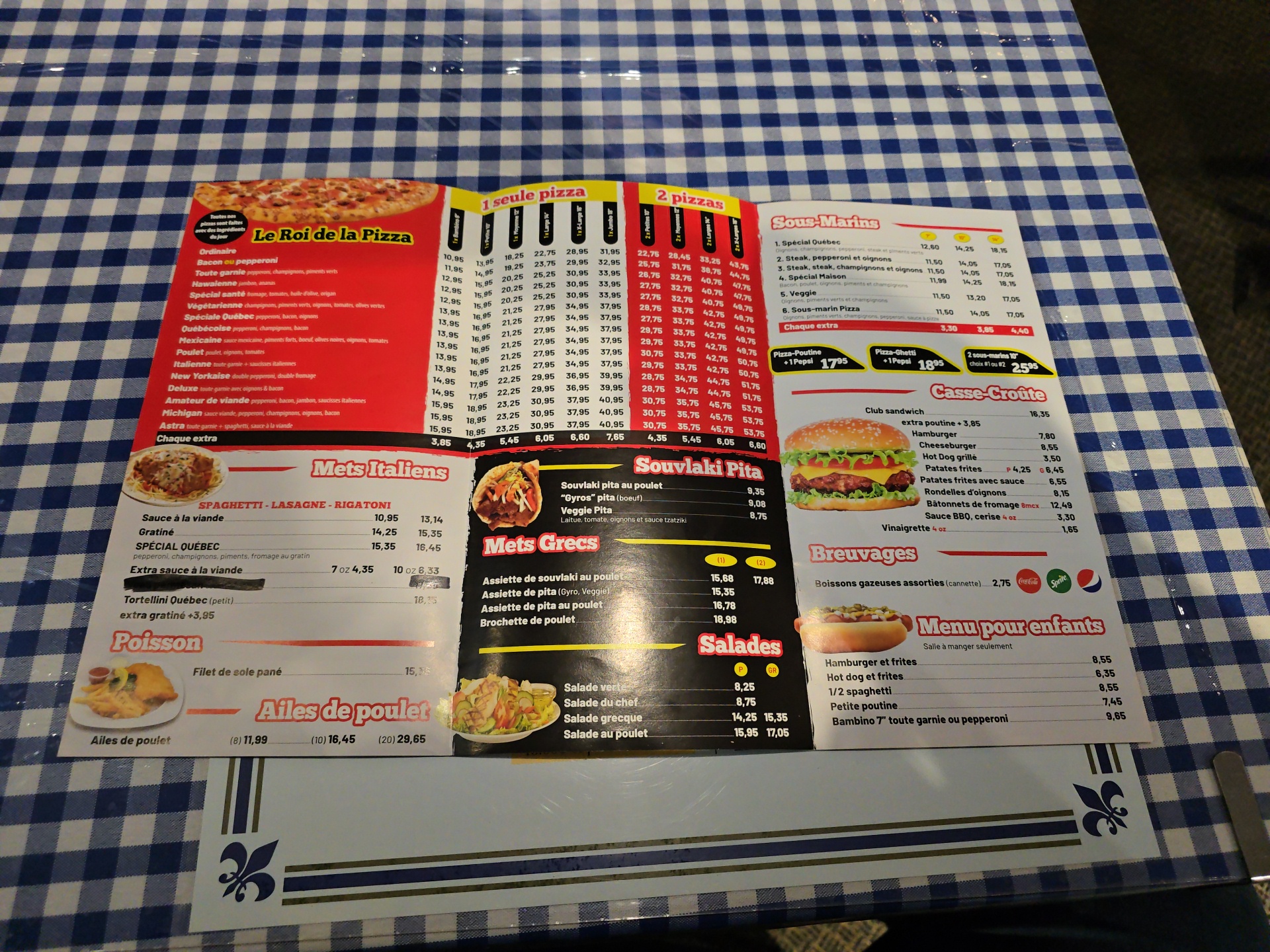Quebec Pizzeria Menu