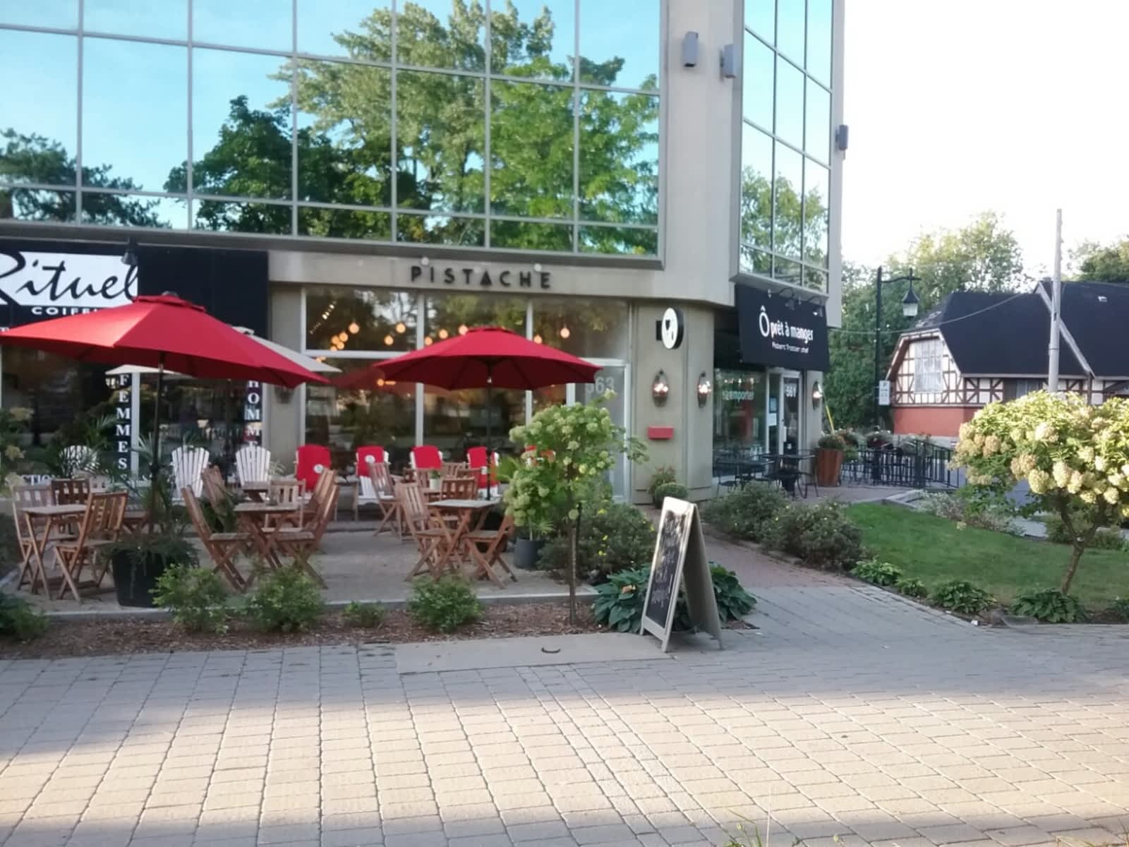 Photo credit: yellowpages.ca