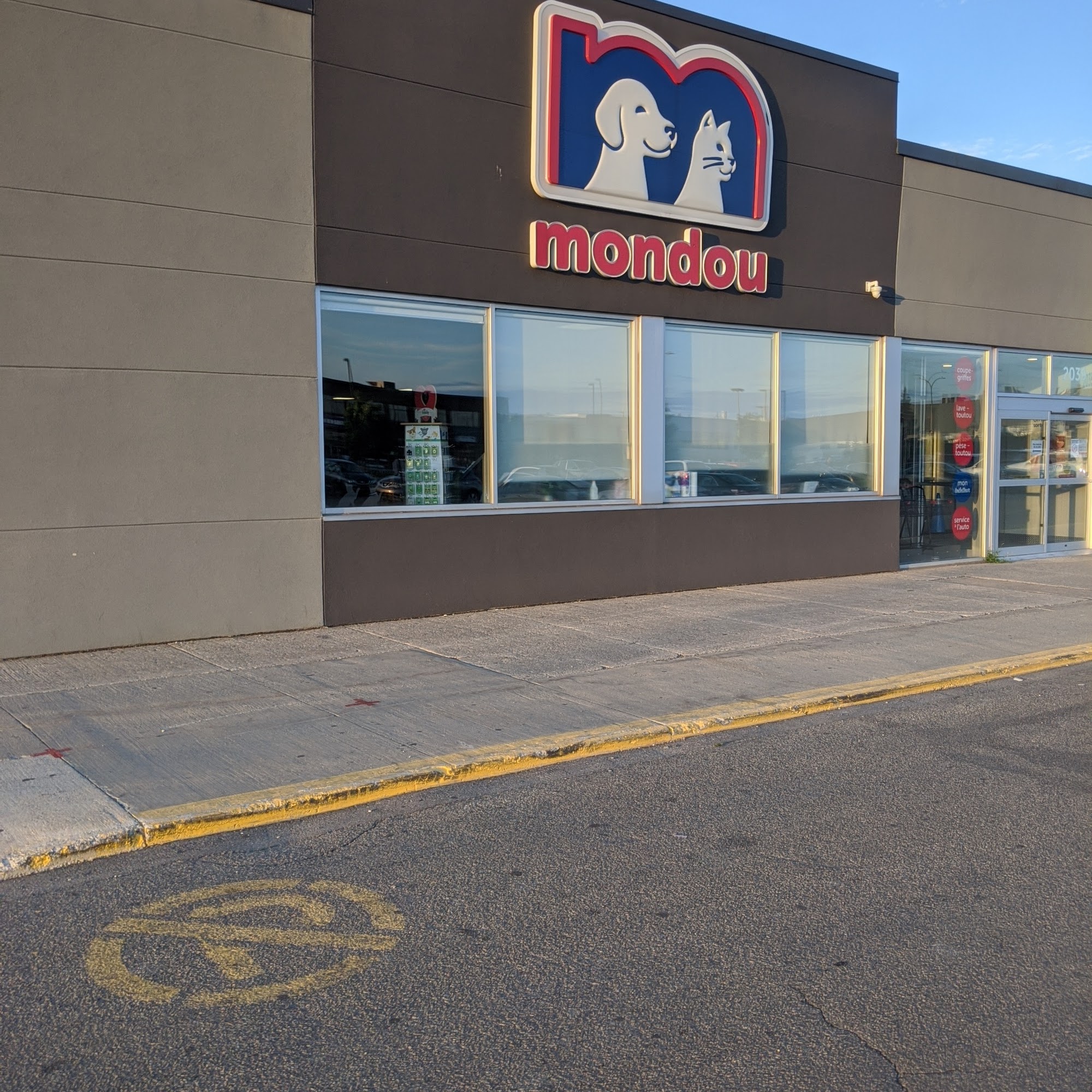 Mondou Saint-laurent