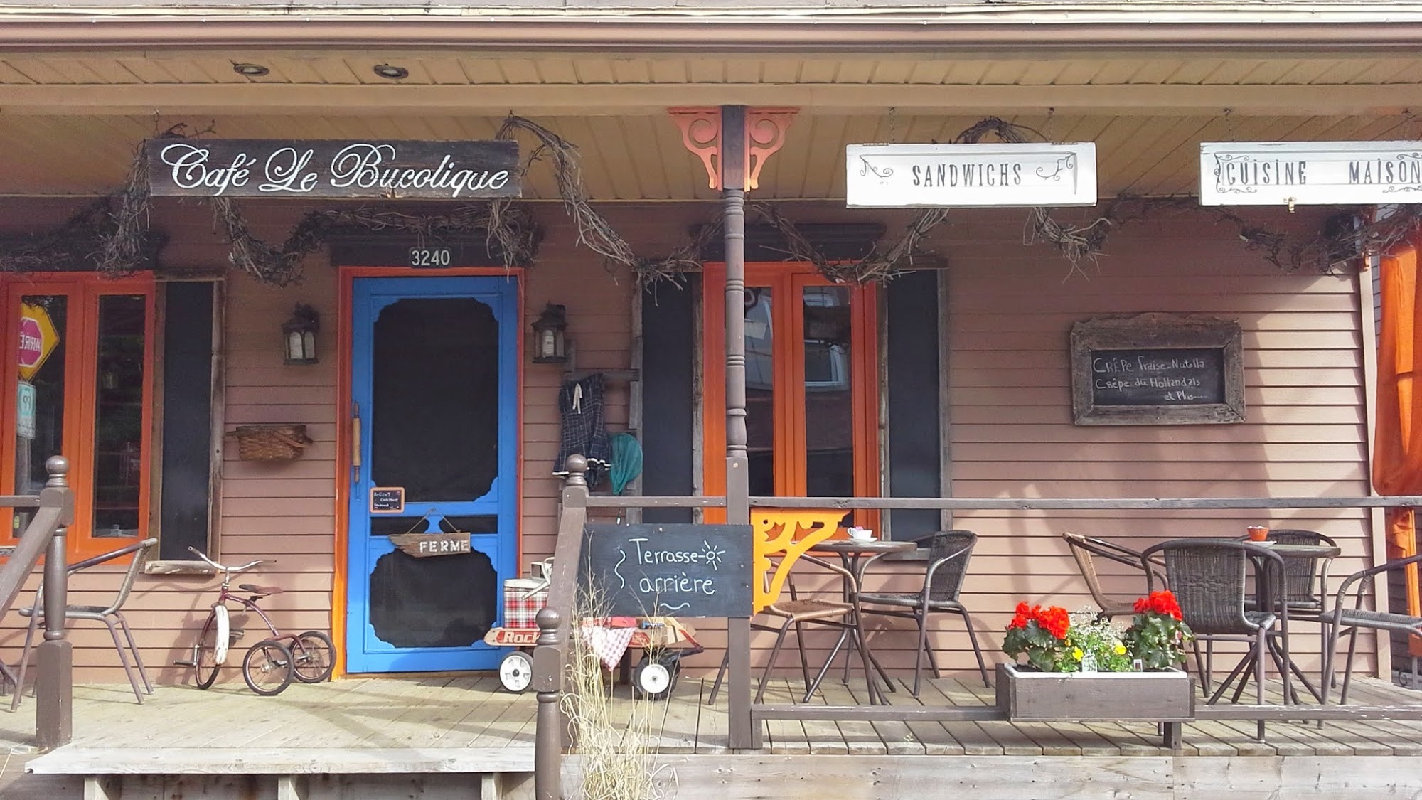 Café Le Bucolique de Ste-Flore 3240 Chem. de Sainte-Flore, Grand-Mère, QC G9T 1A3