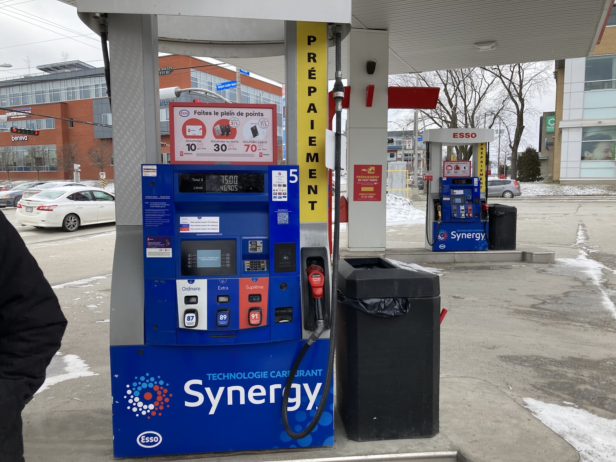 Depanneur Jacques Cartier Sherbrooke