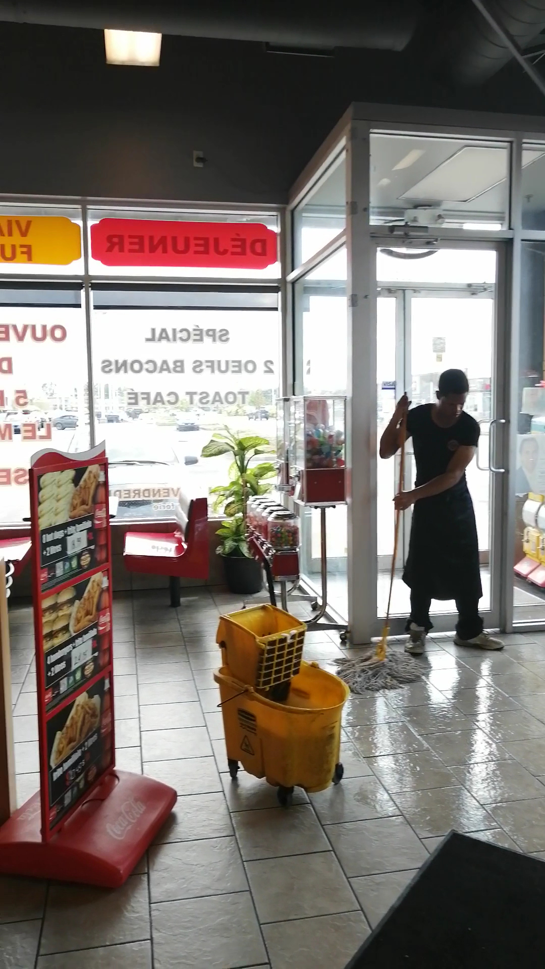 Restaurant La Belle Province Menu