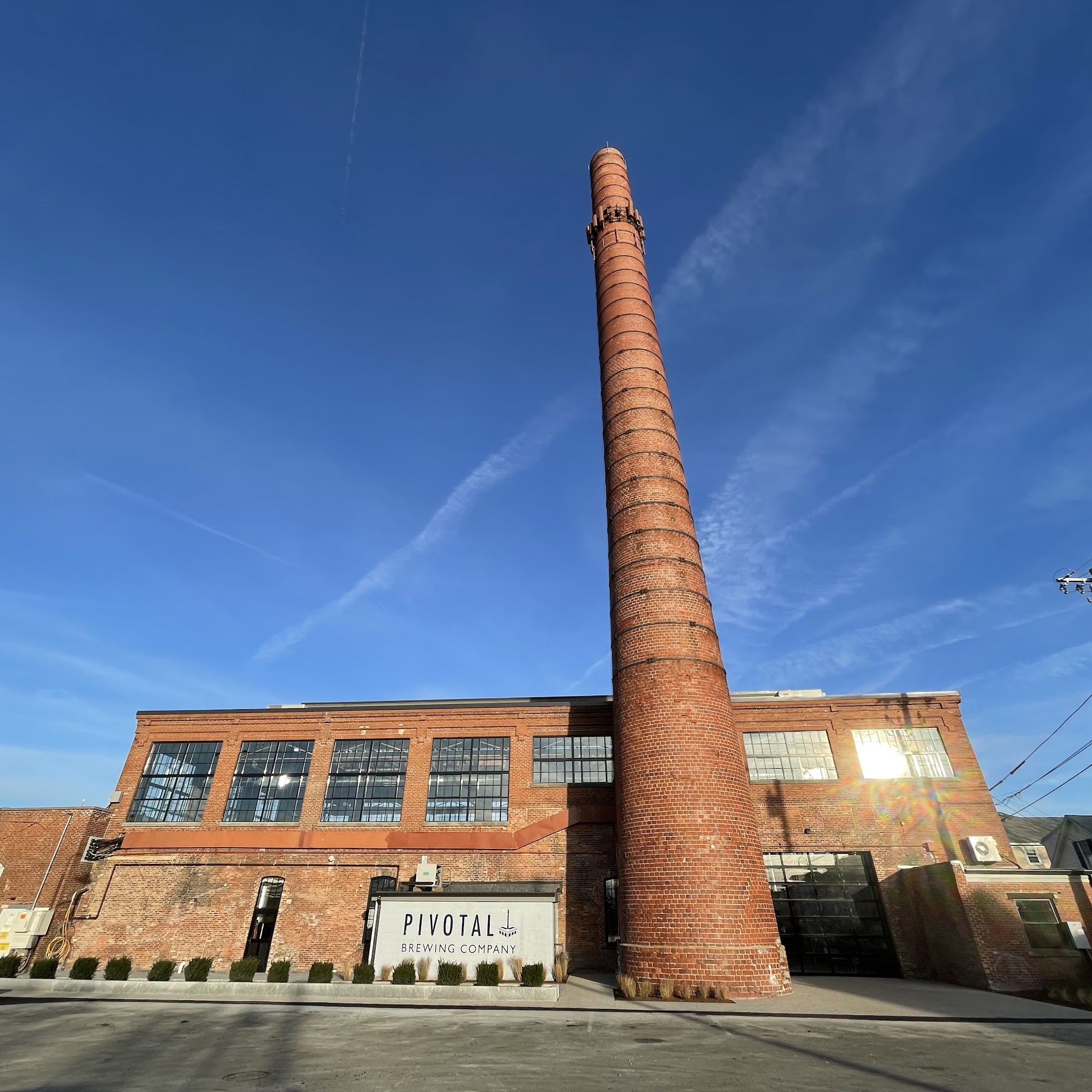 Pivotal Brewing Company Bristol Bristol