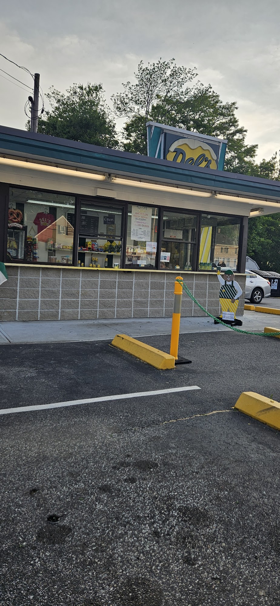 Del's Lemonade of Cumberland Menu