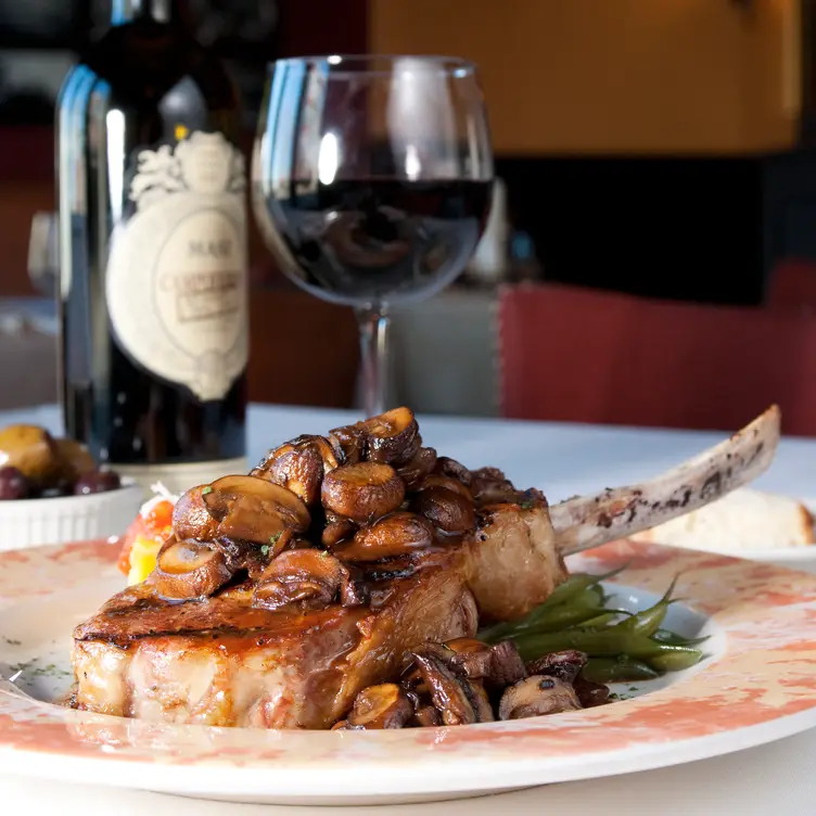 Photo credit: opentable