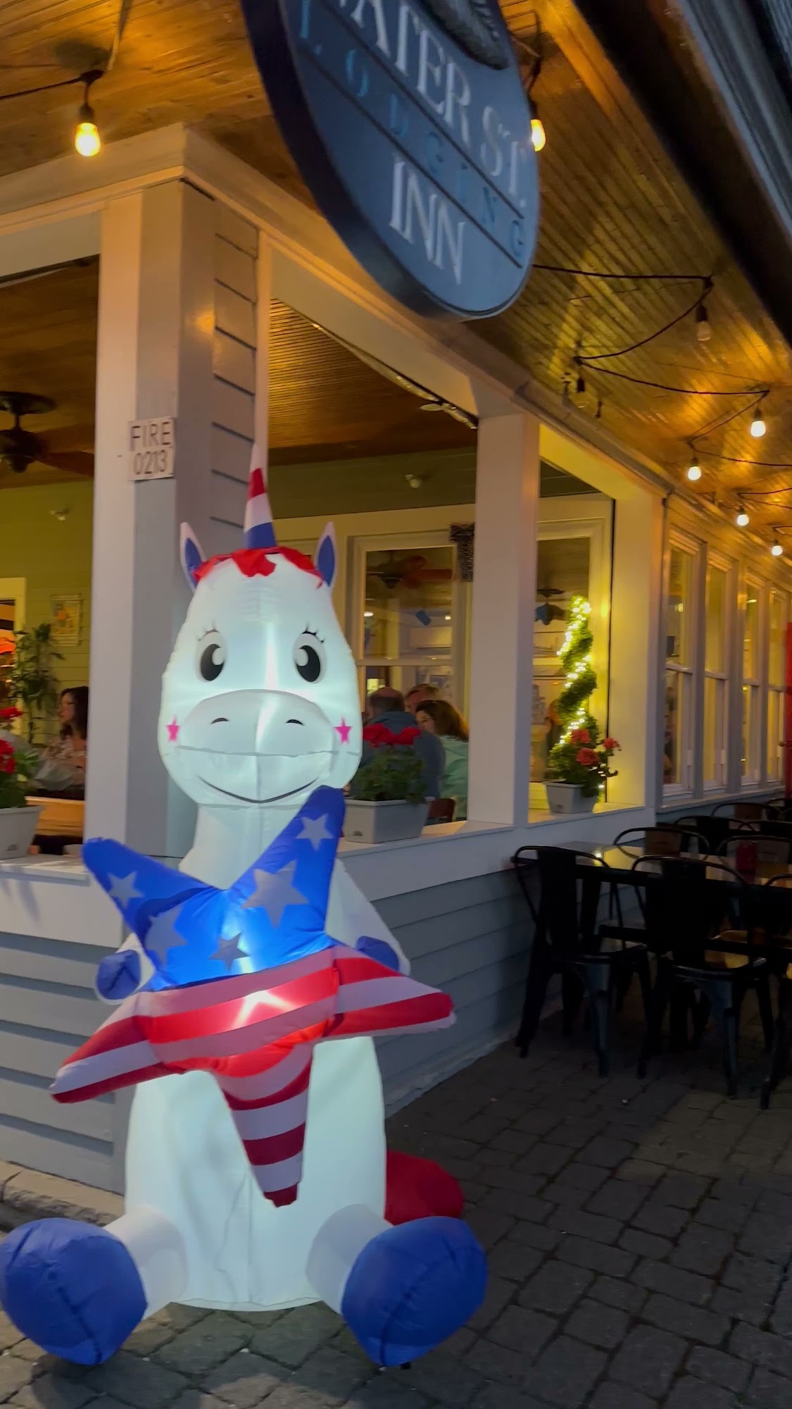 Mohegan Restaurant and Bar New Shoreham