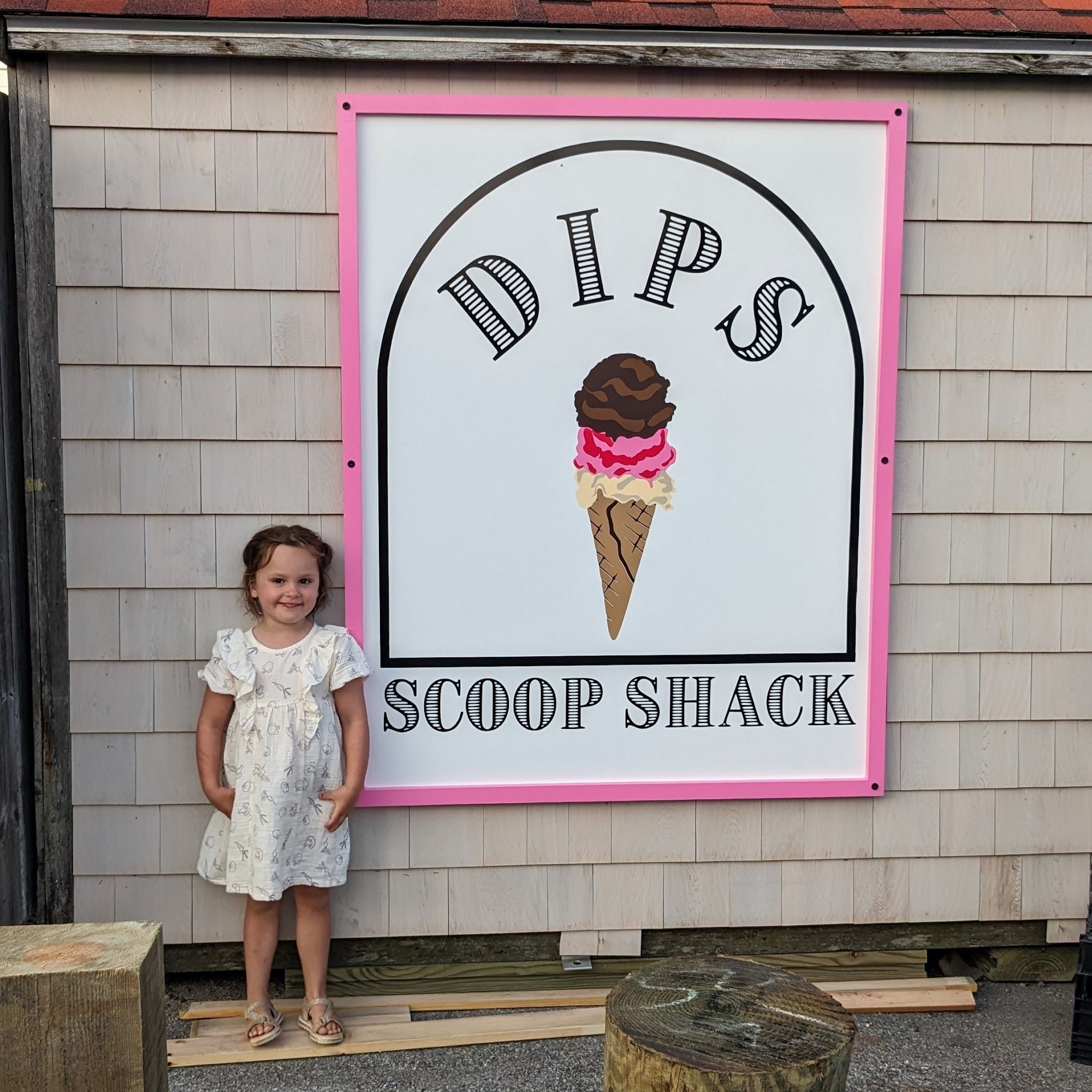 Dips Scoop Shack 11 Ocean Ave, New Shoreham