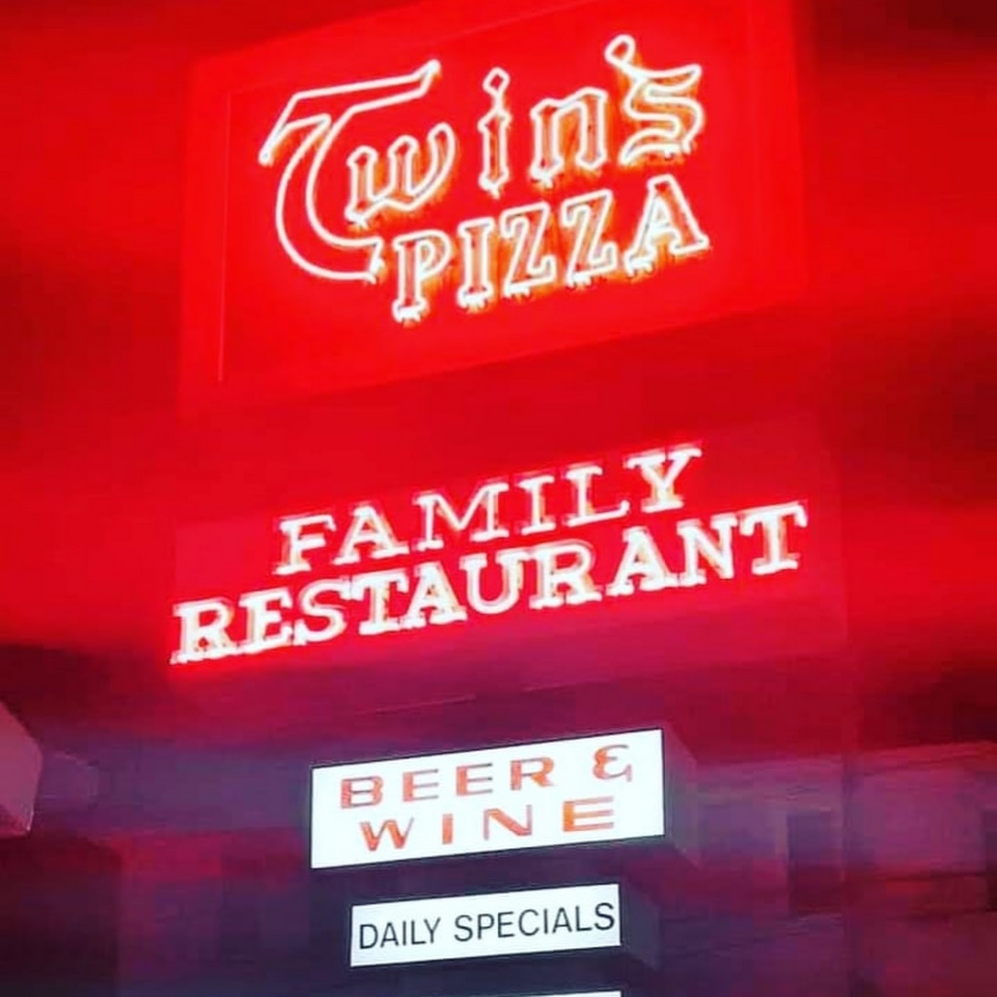 Twin's Pizza North Providence