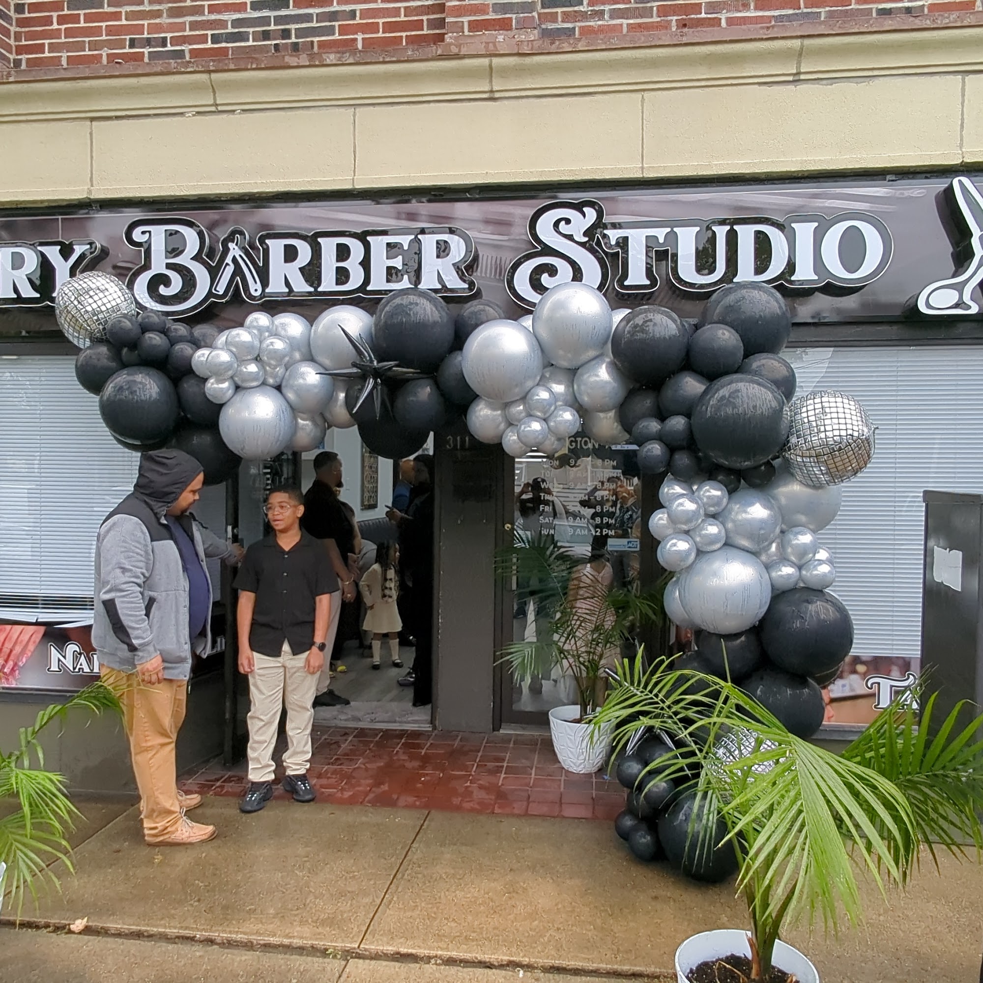 Luxury Barber Studio LLC 311 Washington Ave, Providence Rhode Island 02905