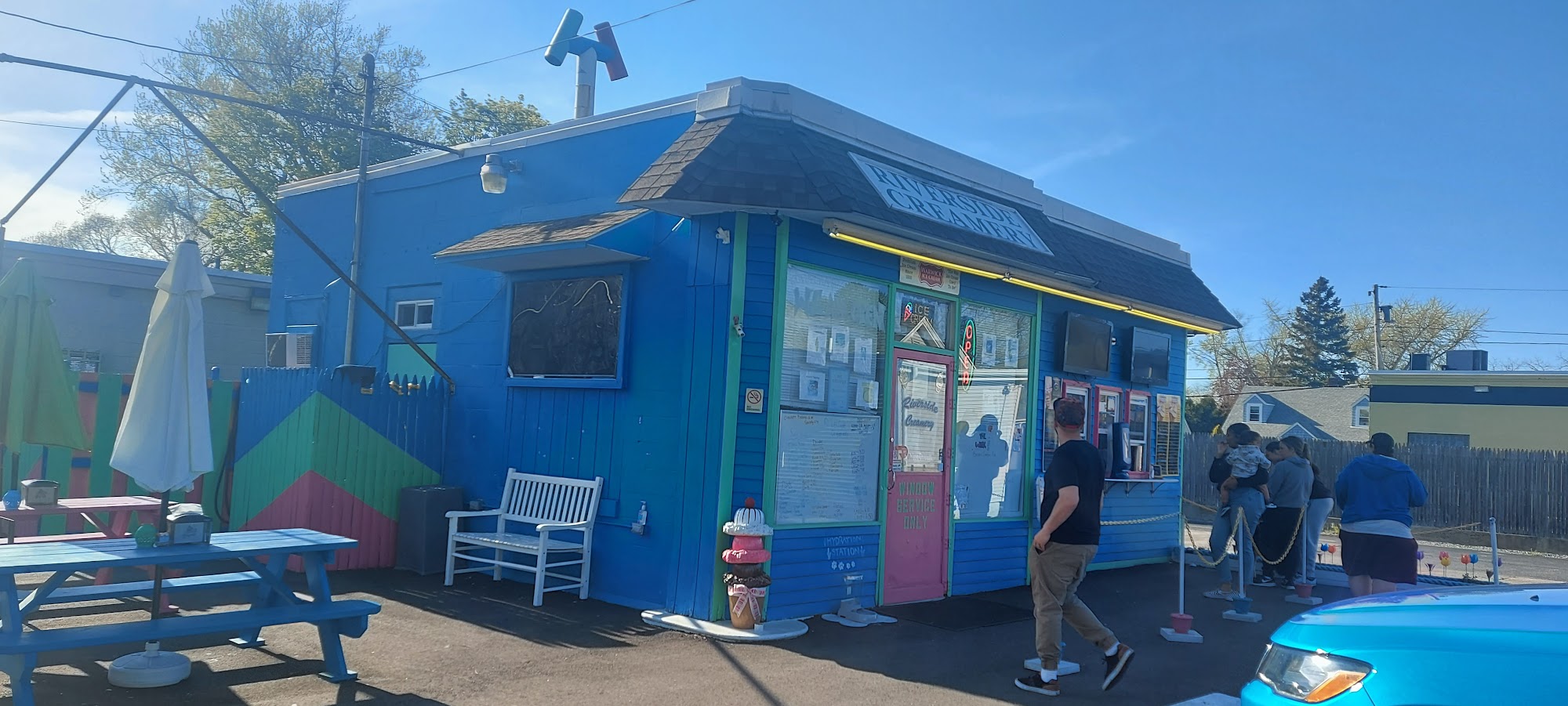 Riverside Creamery - Rhode Island Riverside