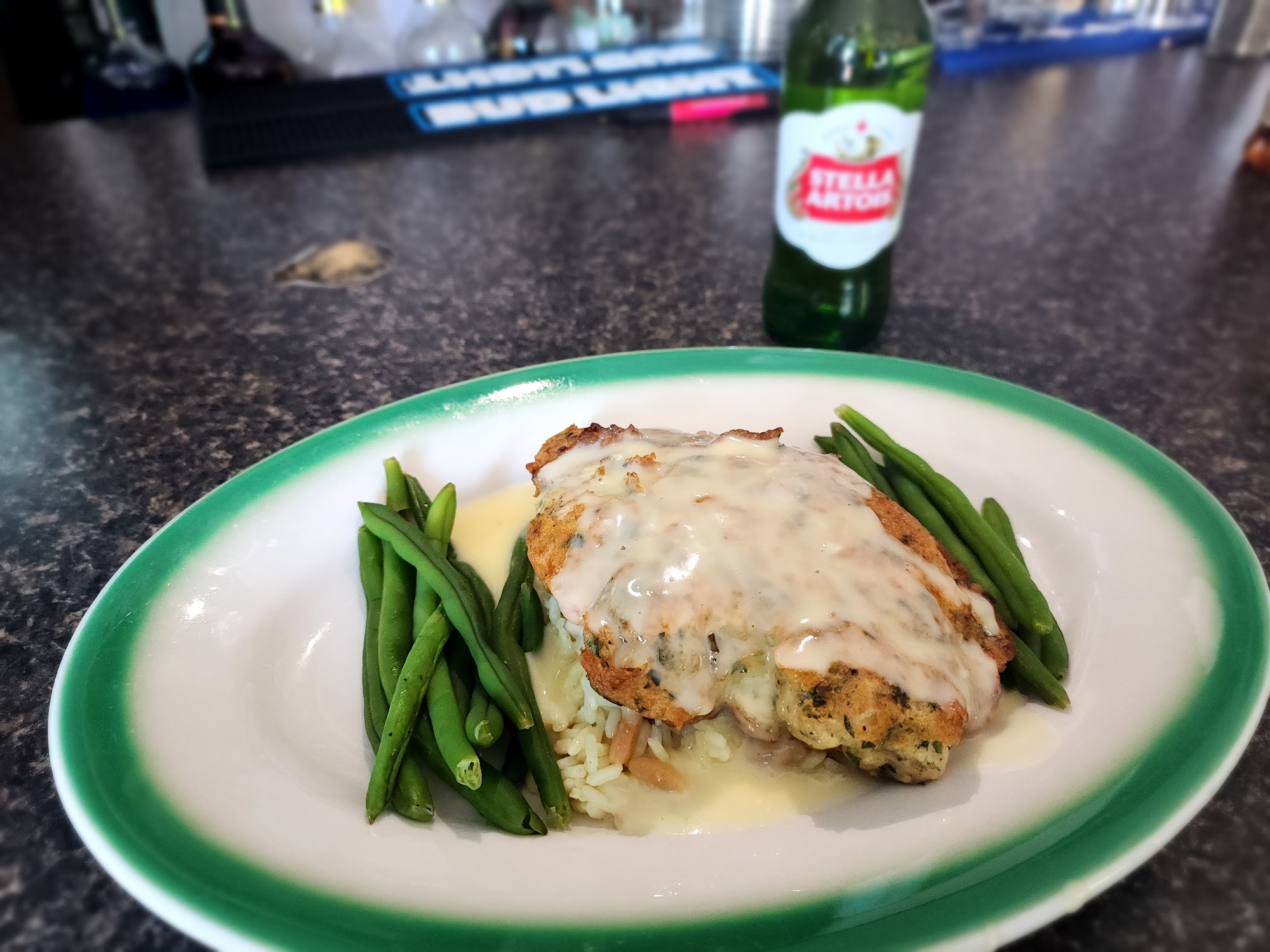 Chefs OBD - Oakland Beach Diner & Leroy's Lot Warwick