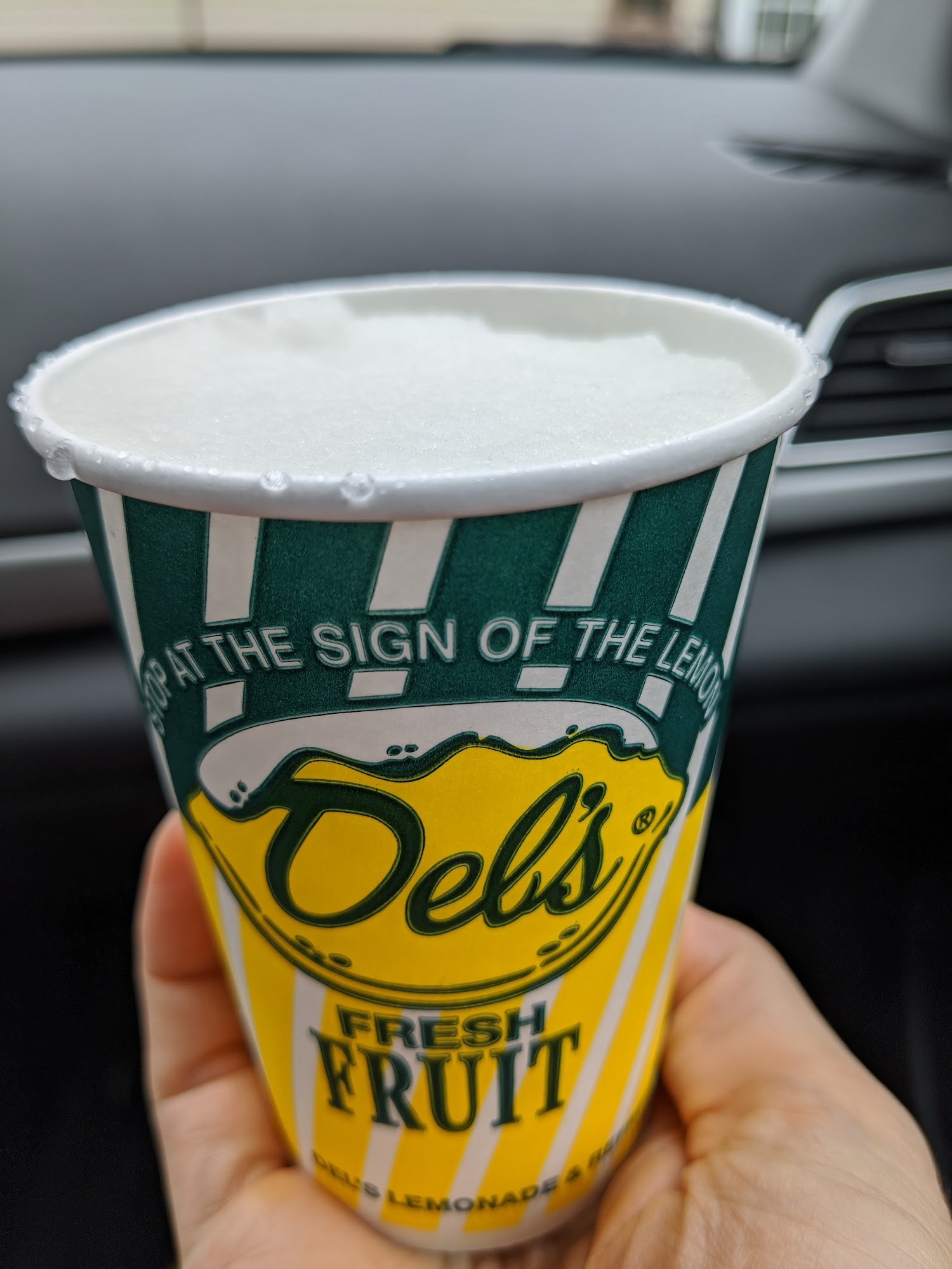 Del's Lemonade Westerly