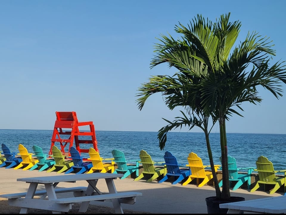 Windjammer Surf Bar Westerly