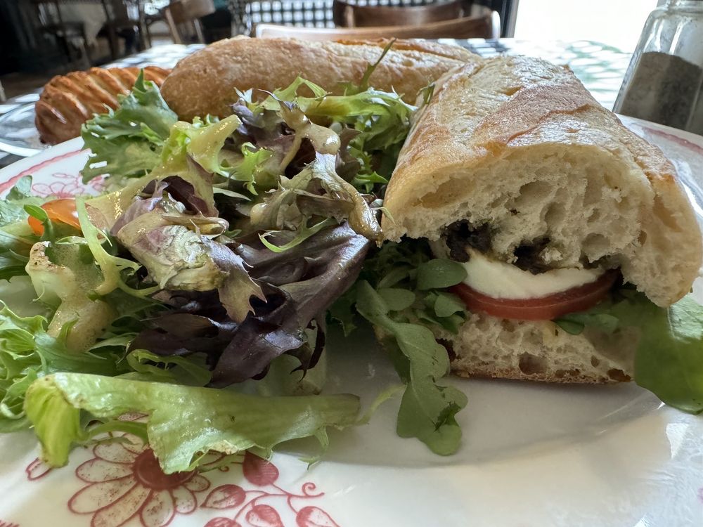 La Parisienne French restaurant and bakery Aiken