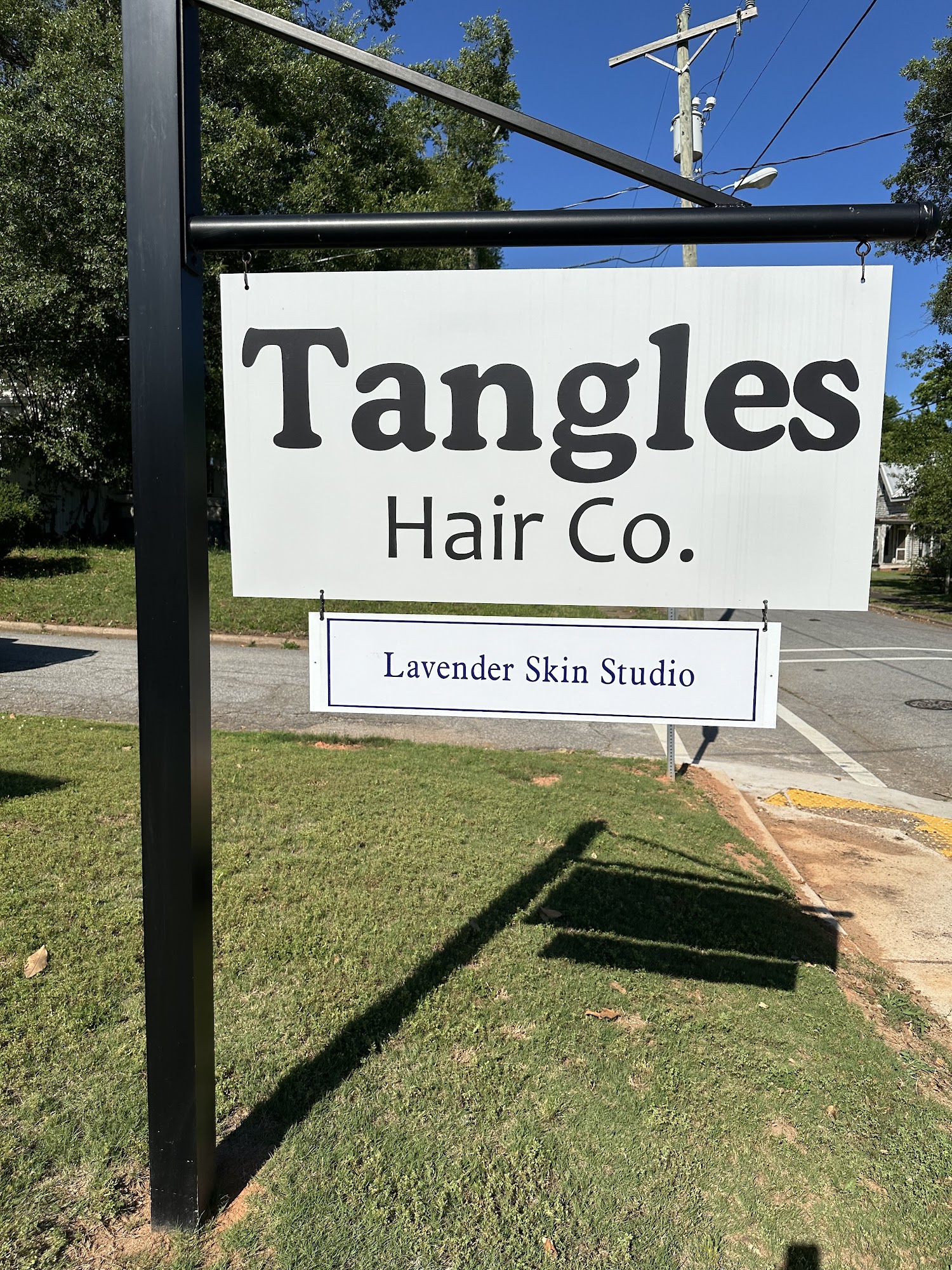 Tangles Hair Co