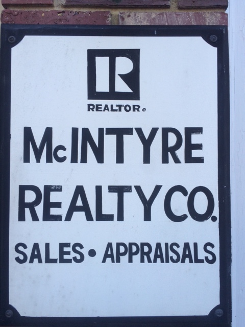 Mc Intyre Realty Co