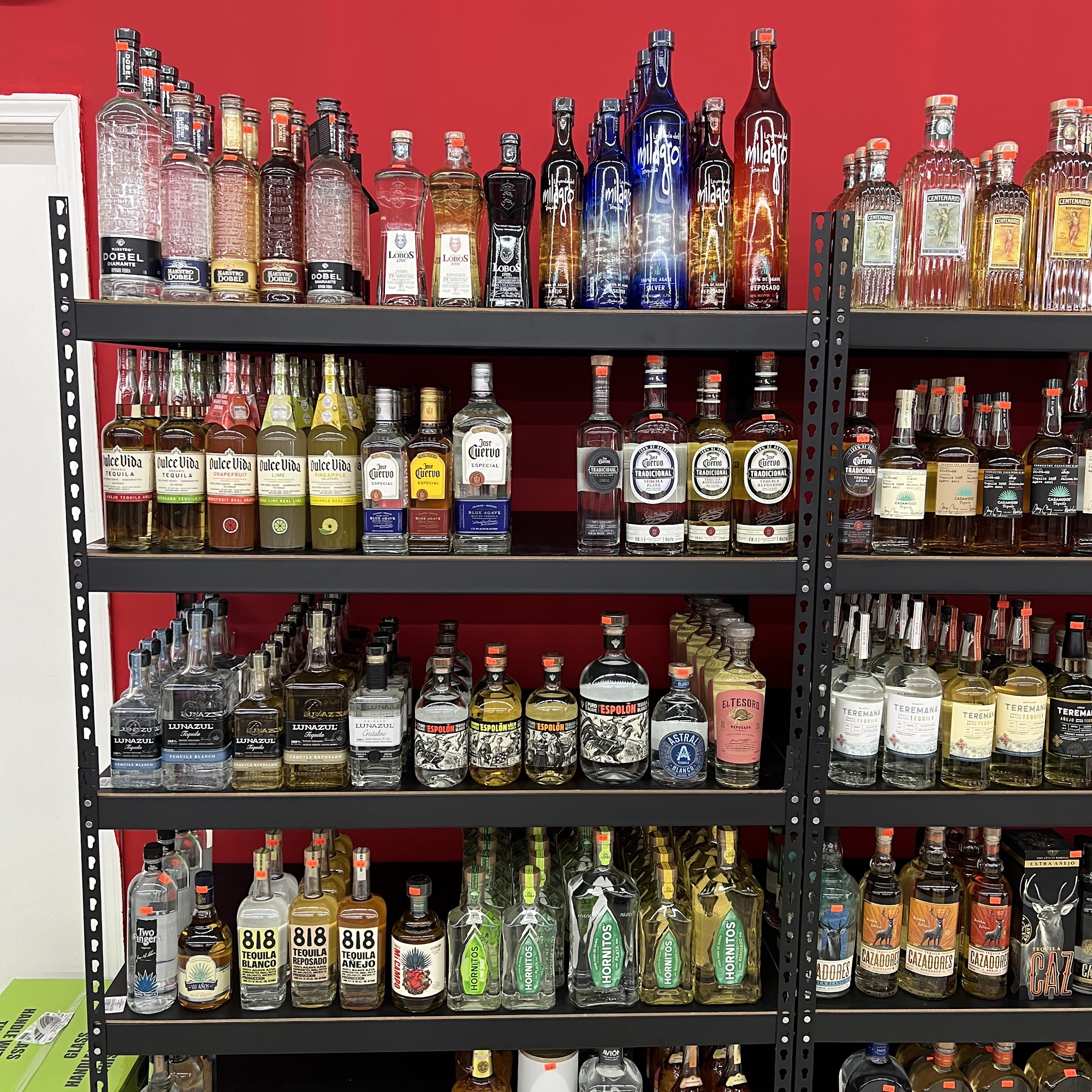 Hometown Liquor & Wine Chesnee