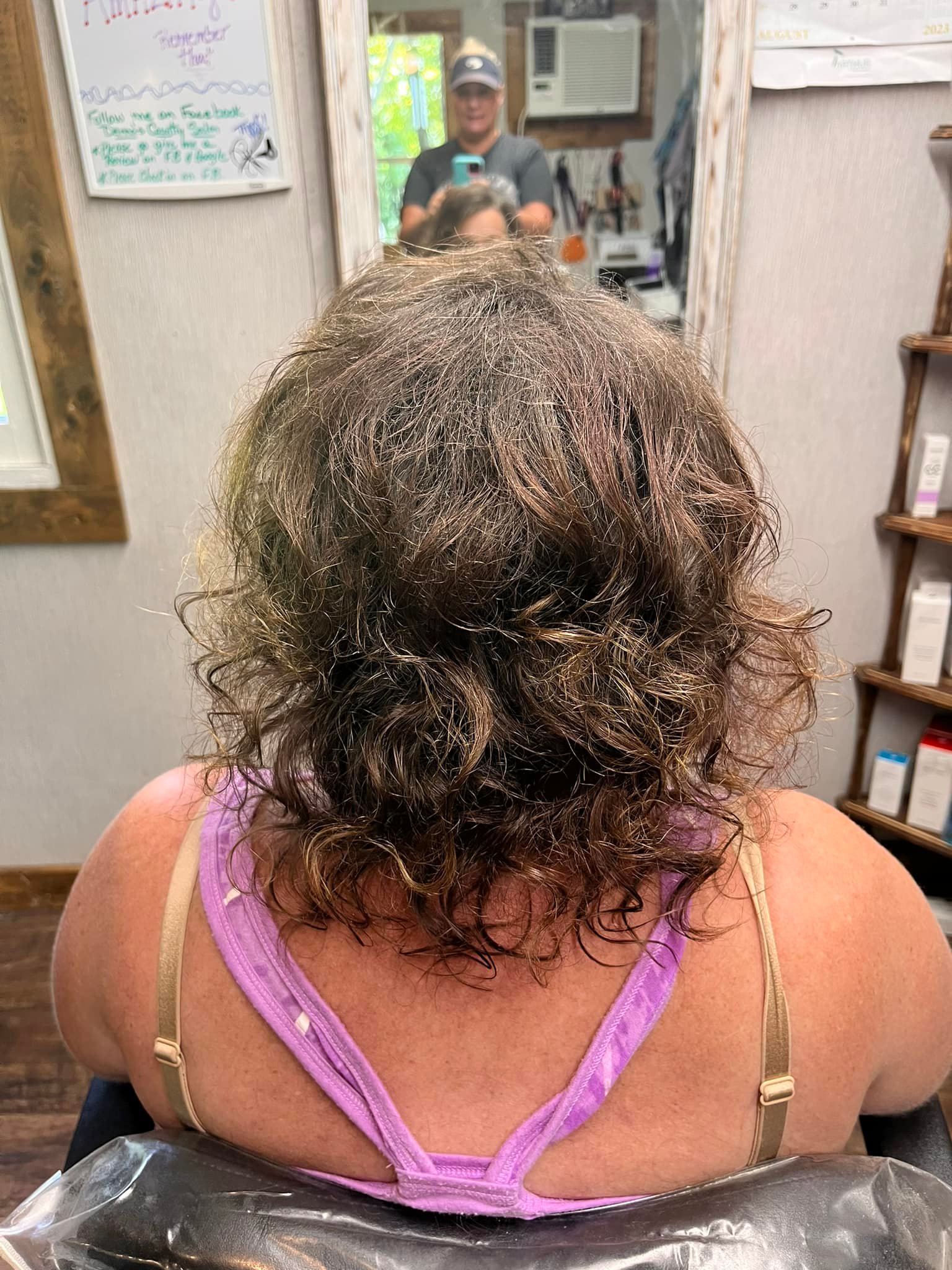 Denna's Country Salon