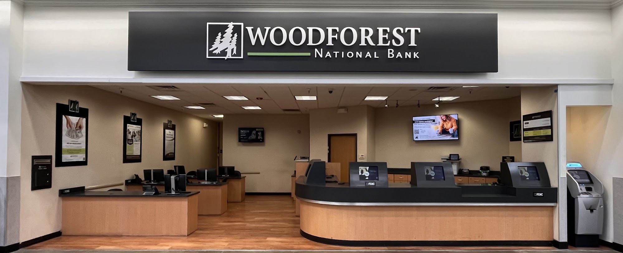Woodforest Bank Columbia