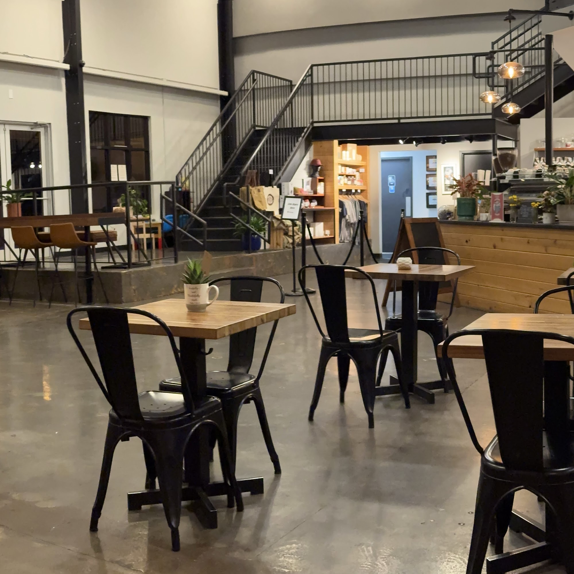 Loveland Coffee (Drive-Thru) Columbia